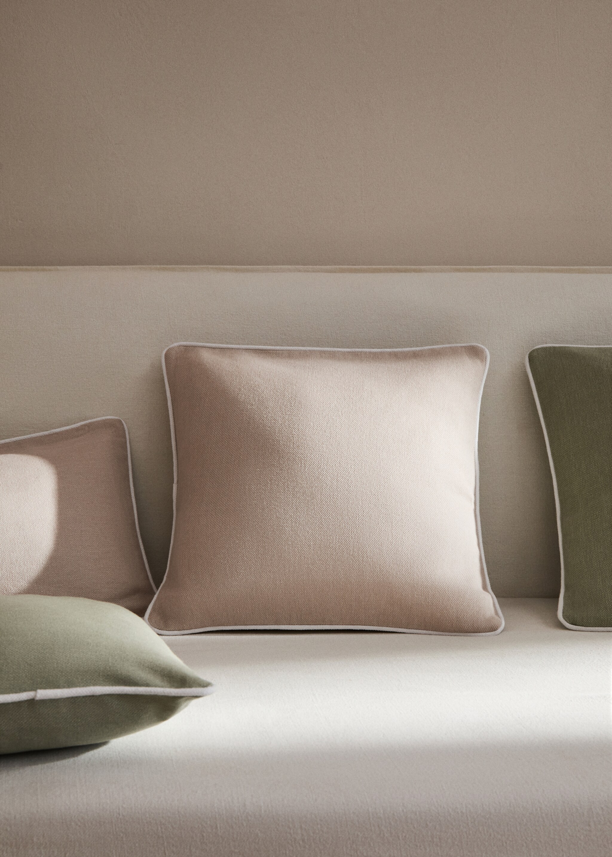 Cotton cushion cover with trim 45x45cm - General plane
