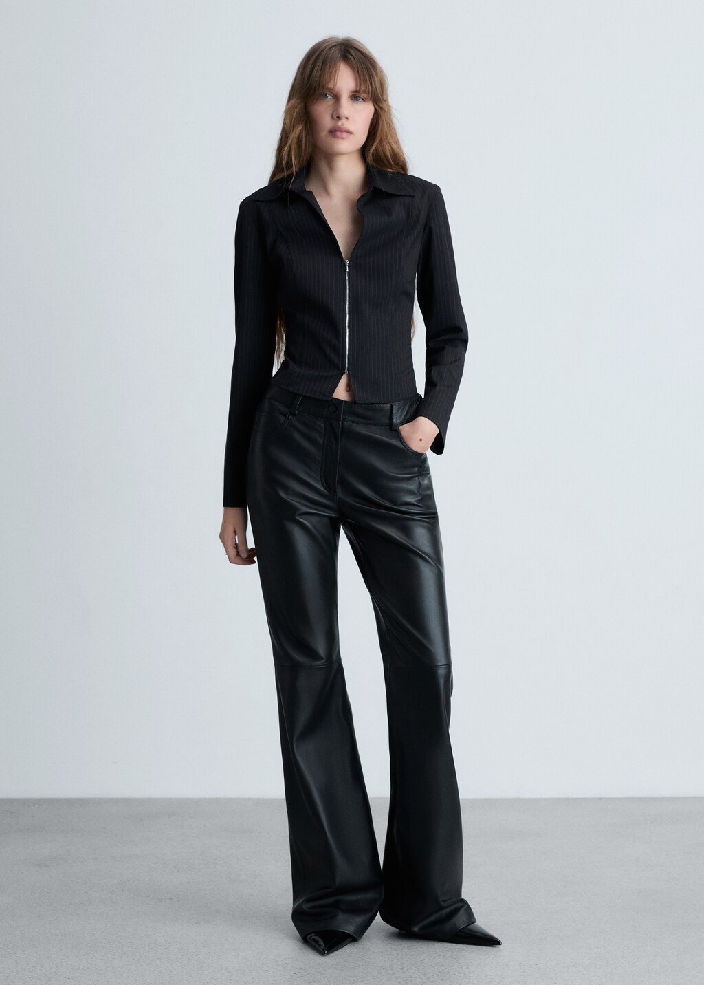 Pinstripe shirt with zip | MANGO Japan