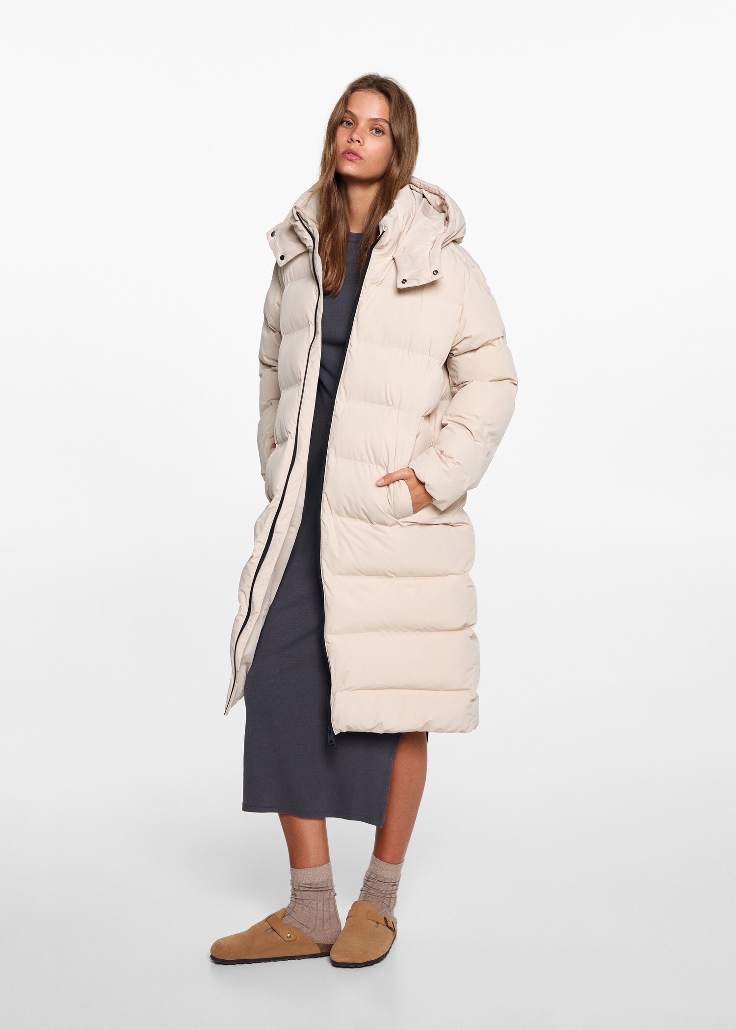 Quilted long coat - General plane