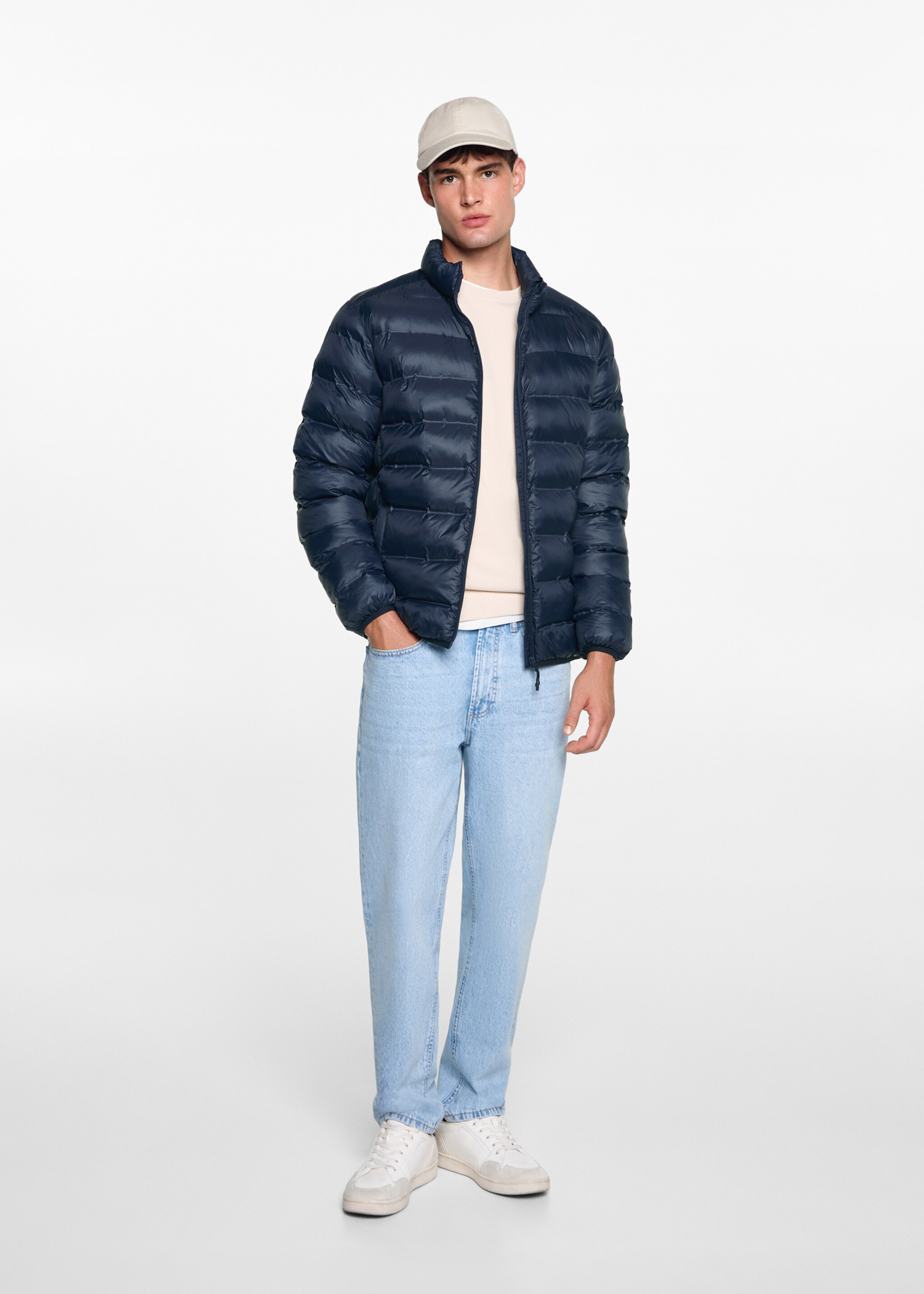 Side-zip quilted coat - General plane