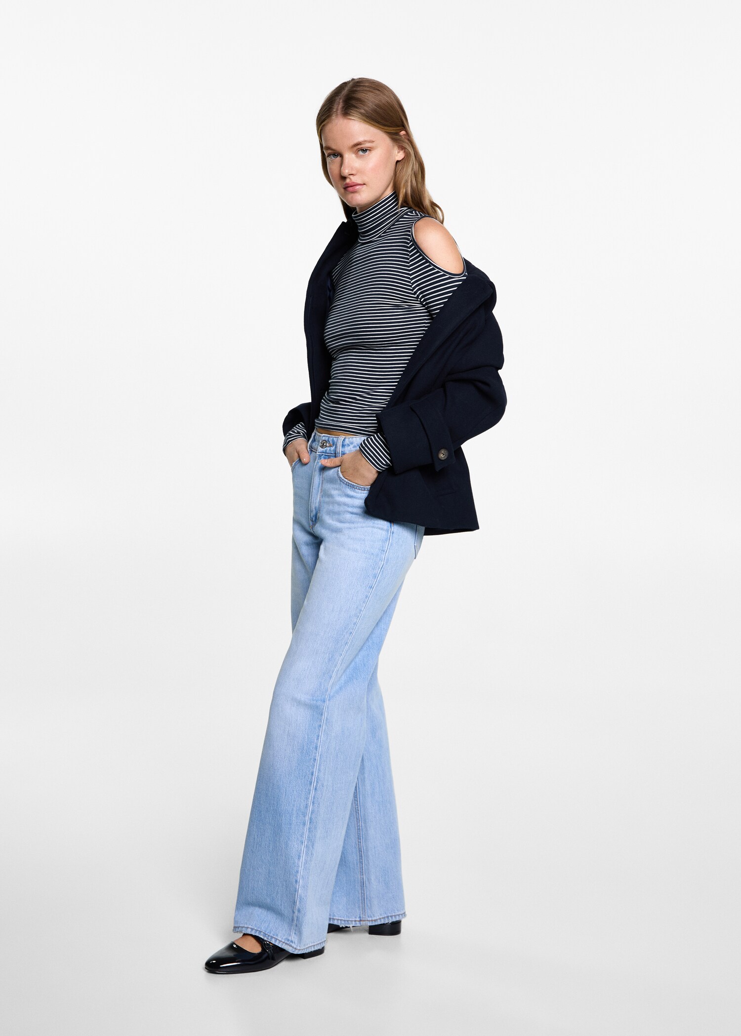 Turtleneck t-shirt with slits - General plane