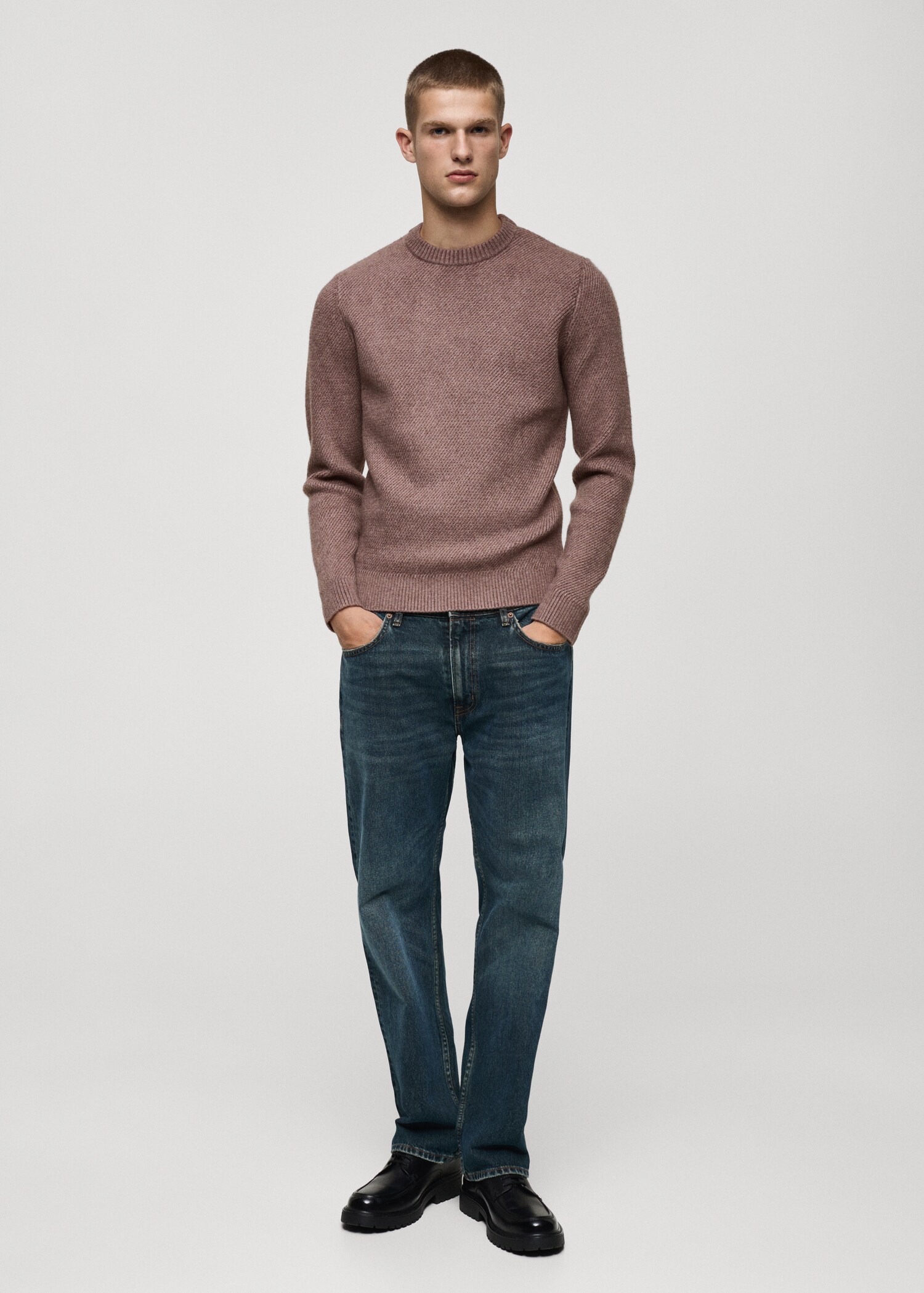 Regular-fit knitted sweater - General plane