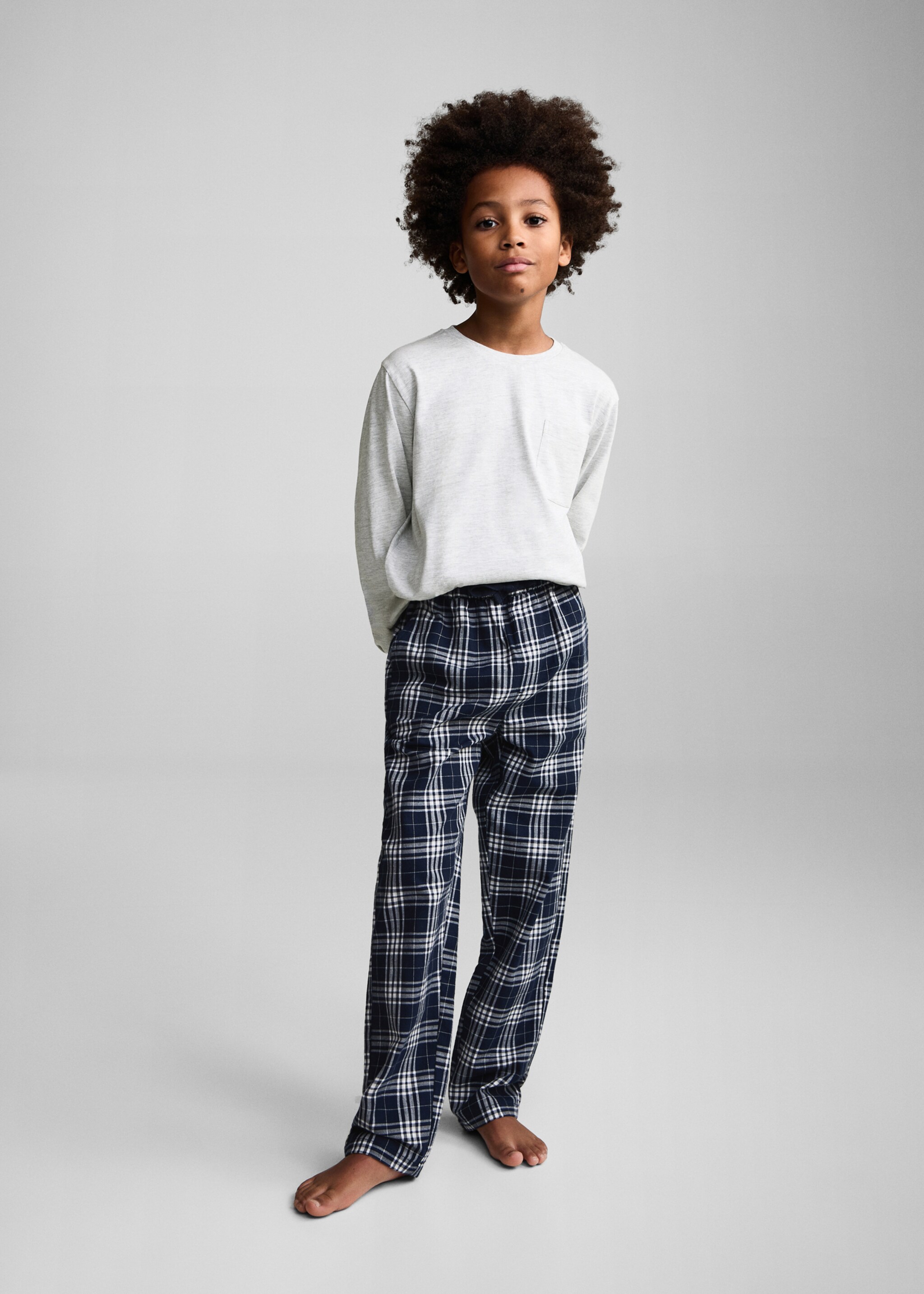 Checked cotton pyjamas - General plane