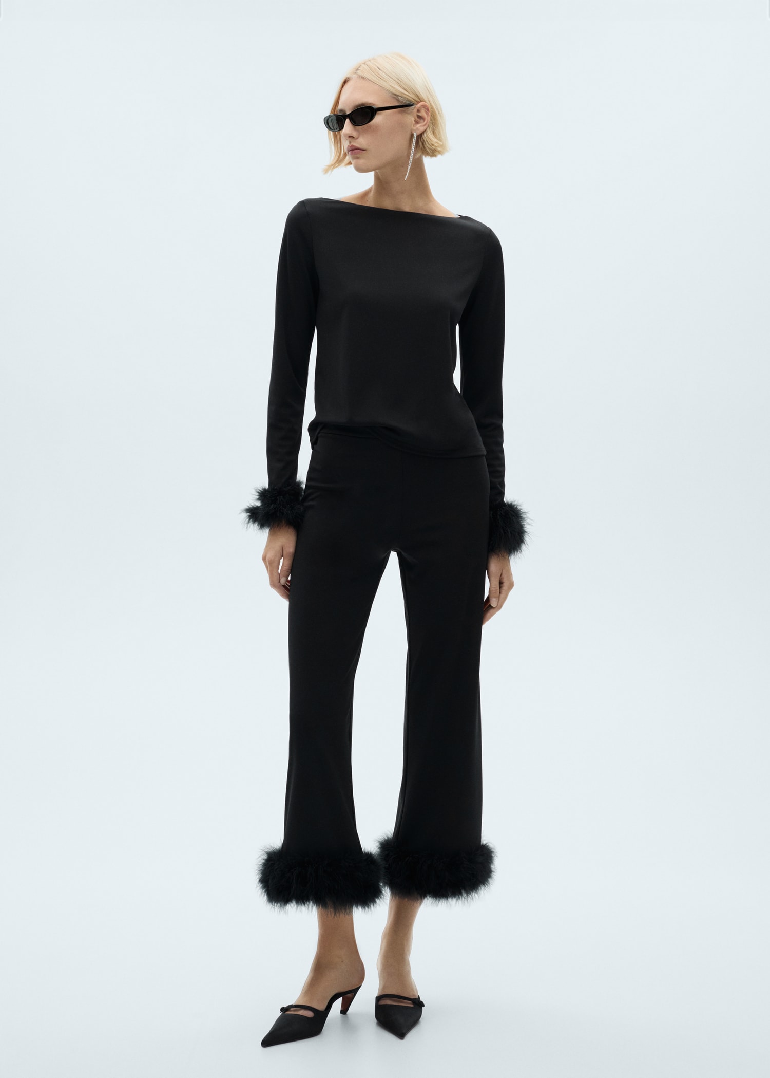T-shirt with feather cuff detail - General plane