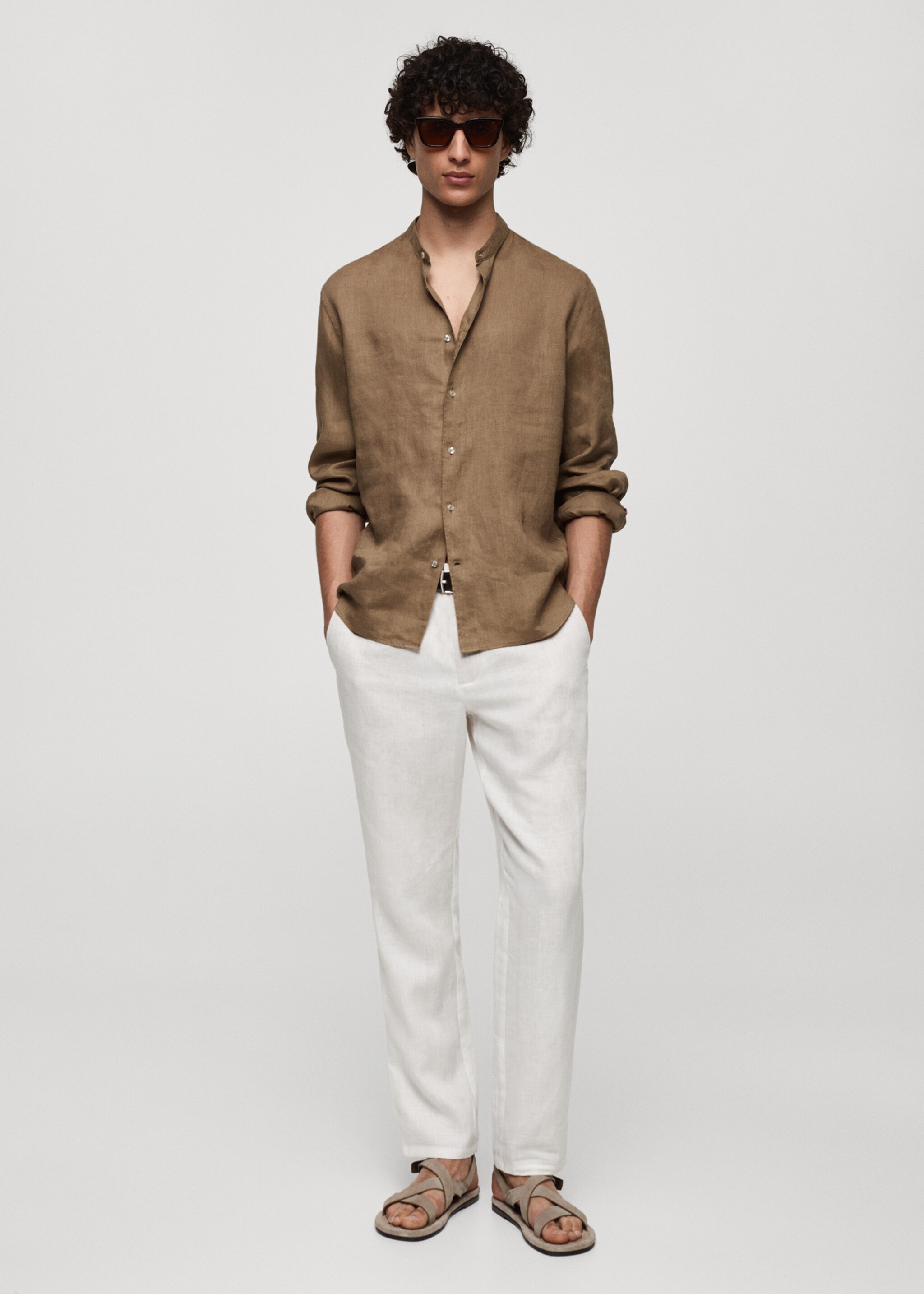 Camisa 100% lino cuello mao - Plano general