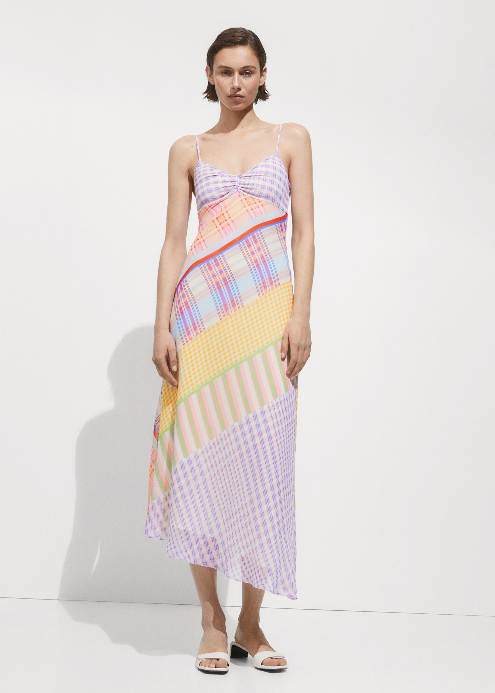Vestido estampado tirantes - Plano general