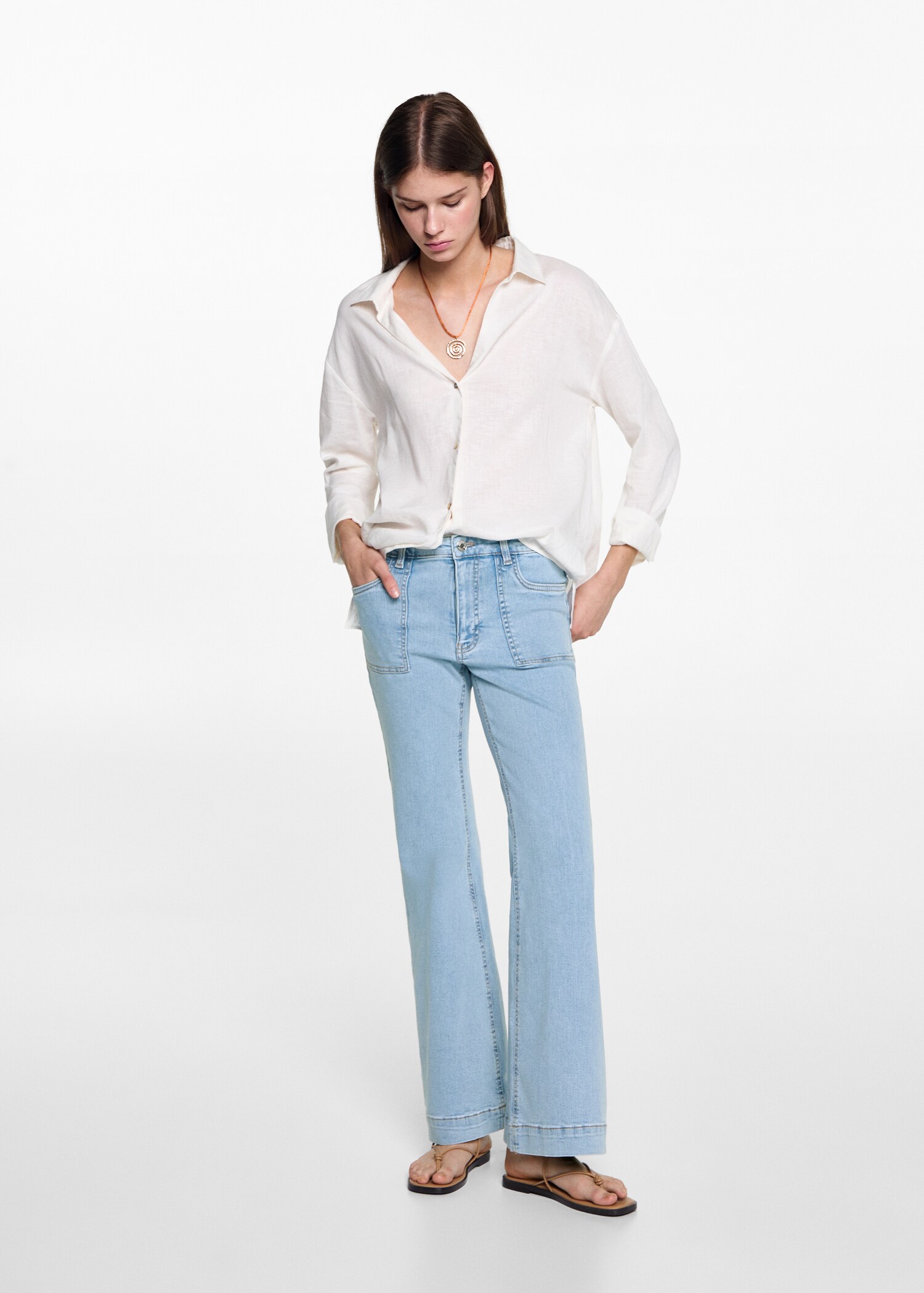 Flared jeans with pocket - General plane