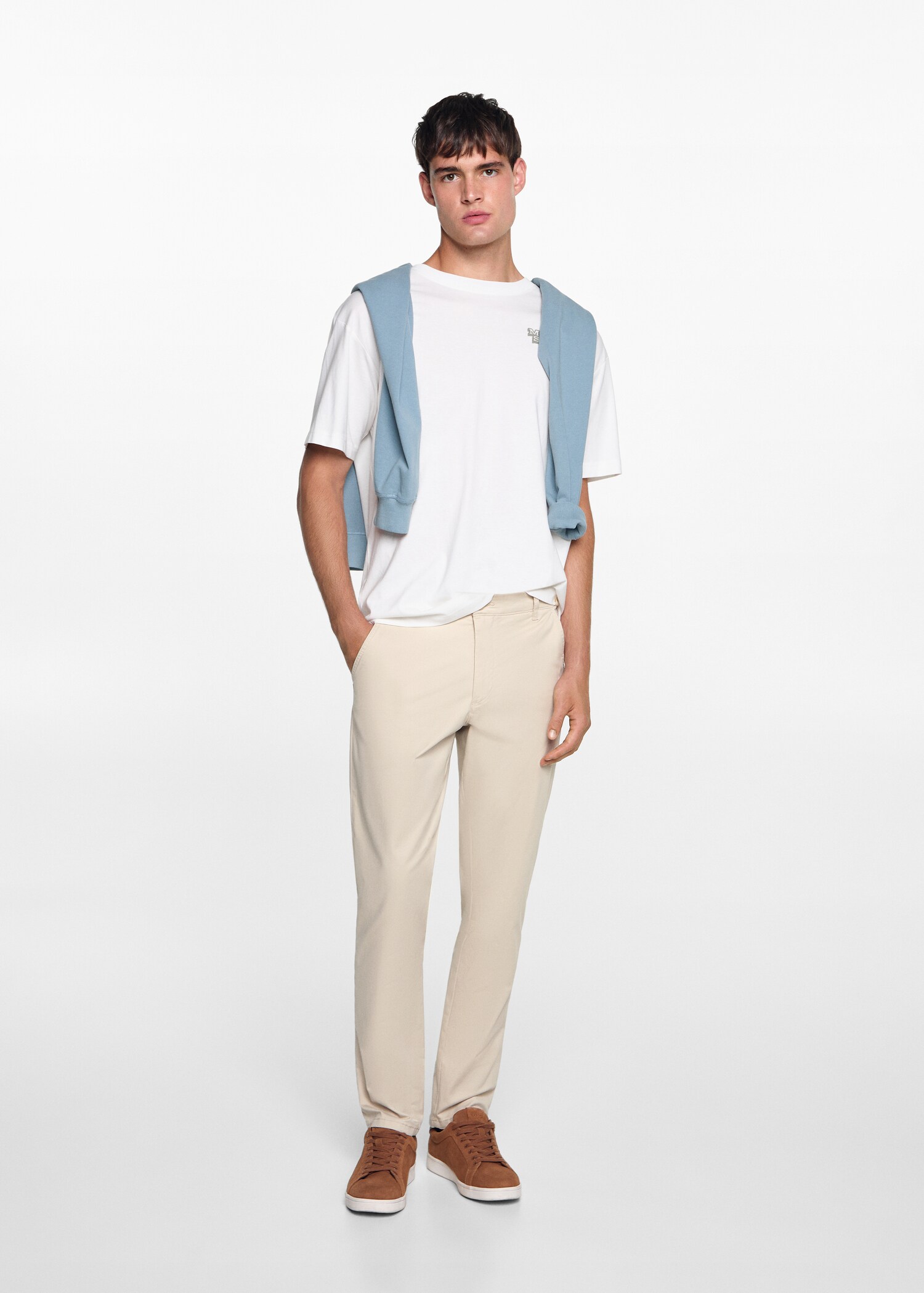 Cotton chinos - General plane