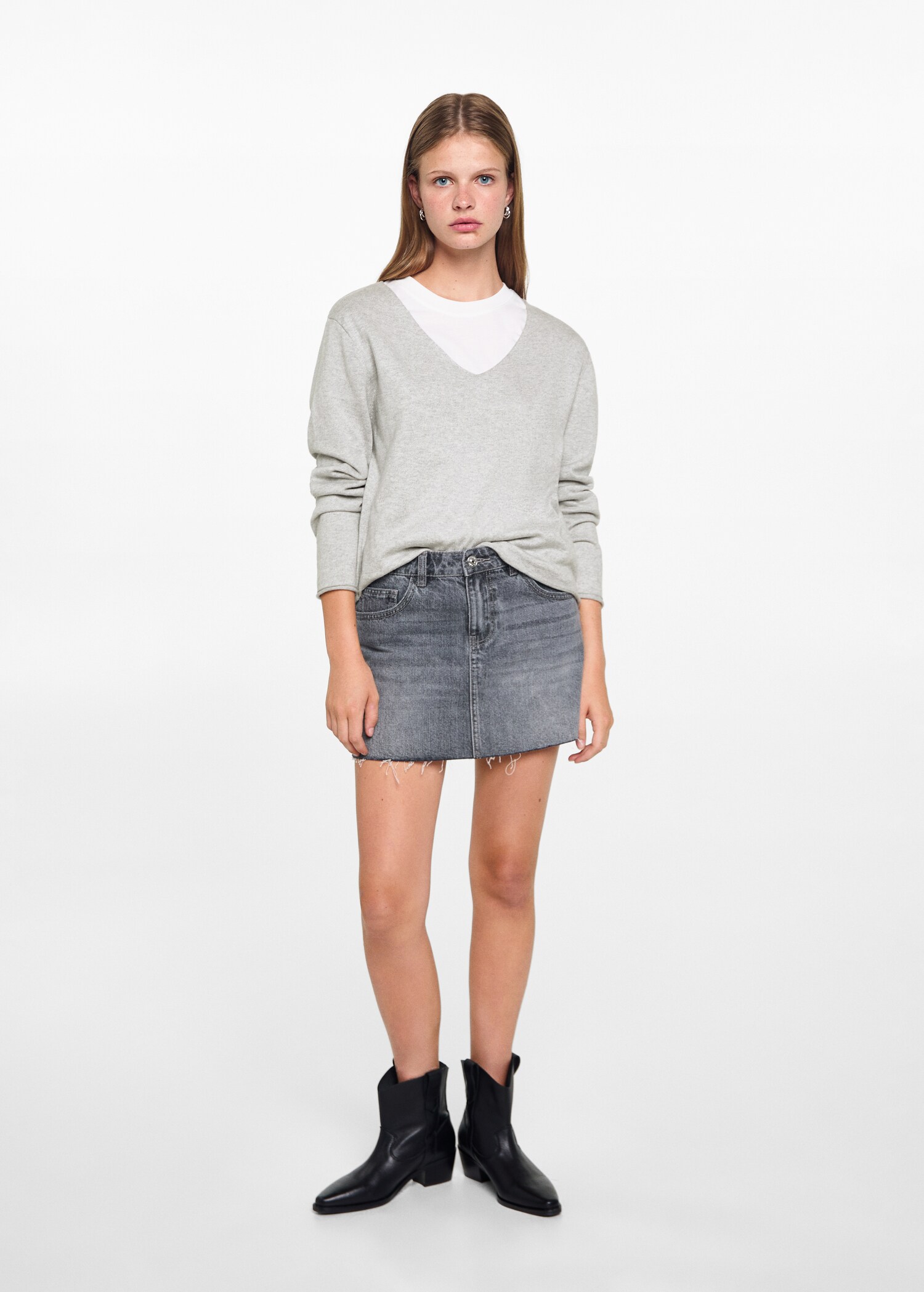 Camisola gola V - Plano geral