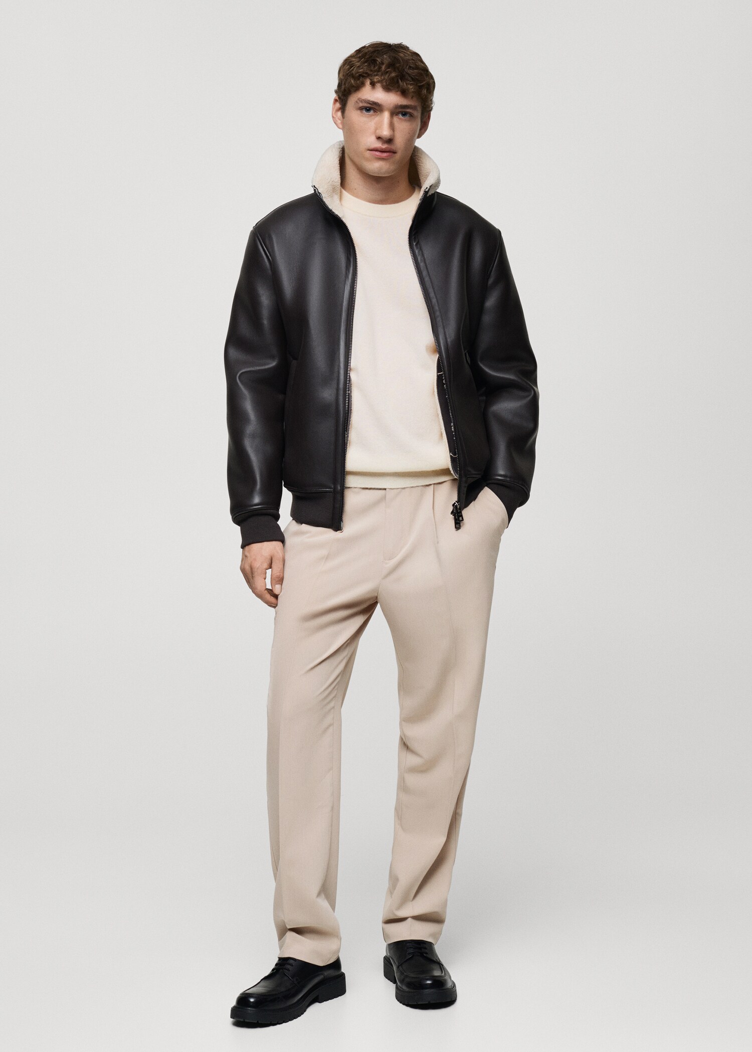 Pantalon regular-fit fluide pinces - Plan général
