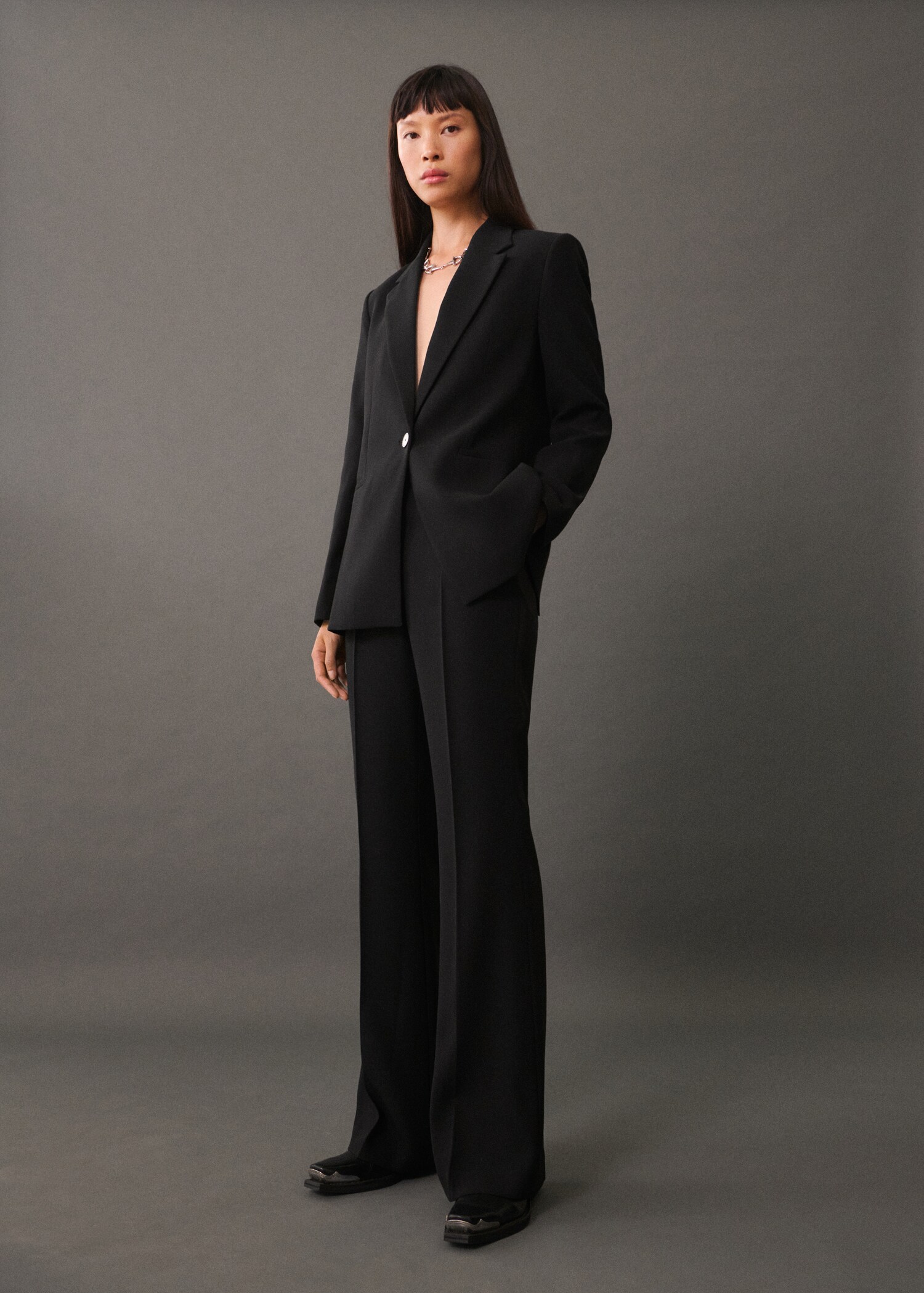 Blazer traje recta - Plano general