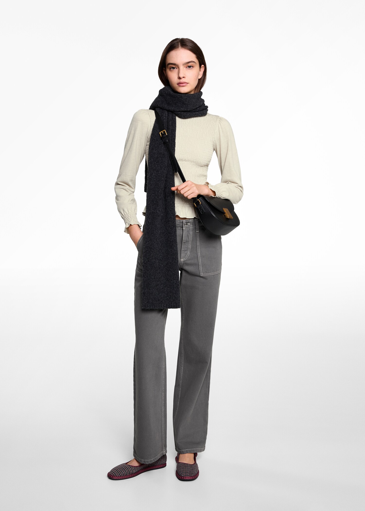 Ruched detail blouse - General plane