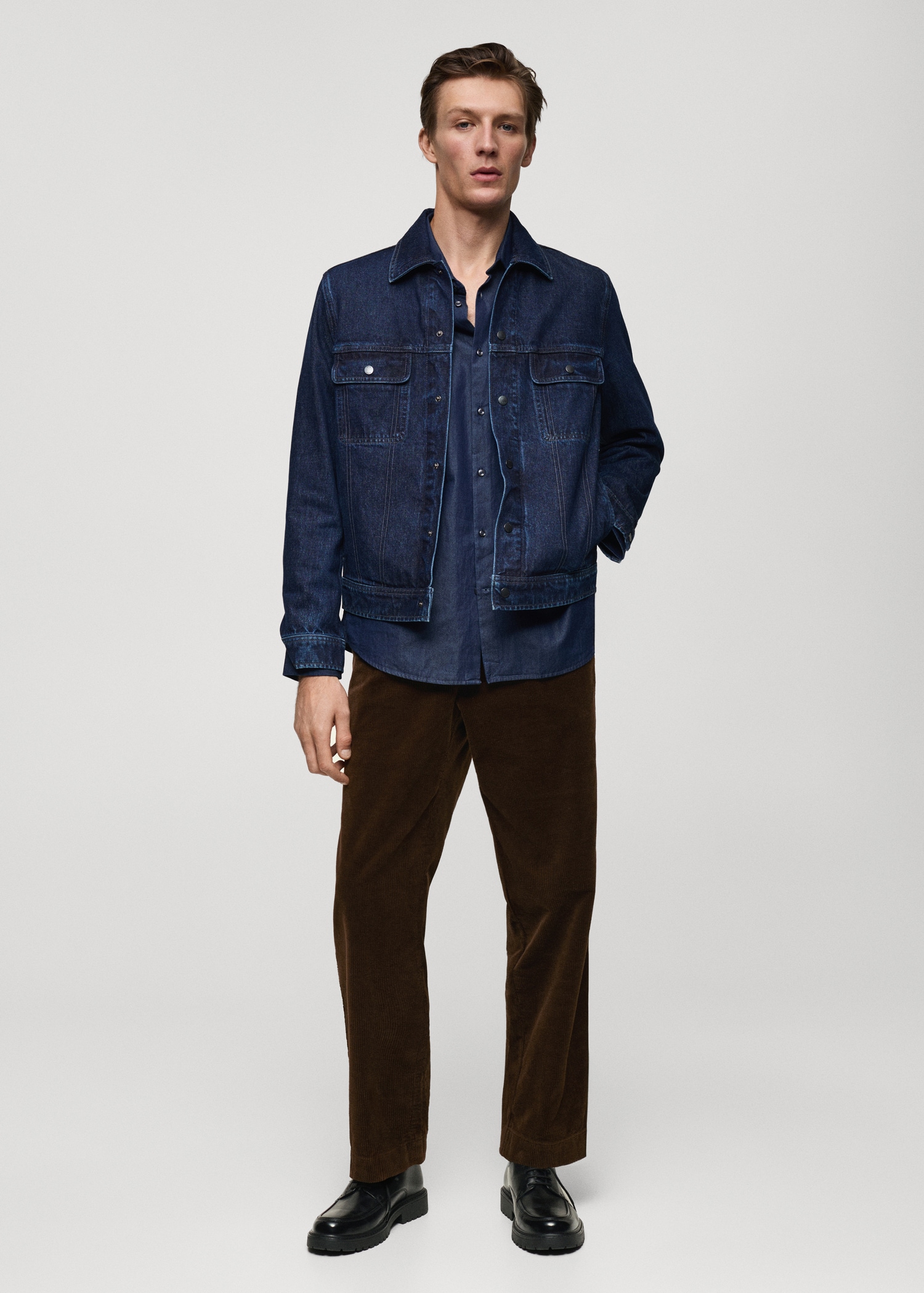 Corduroy straight-fit pants - General plane