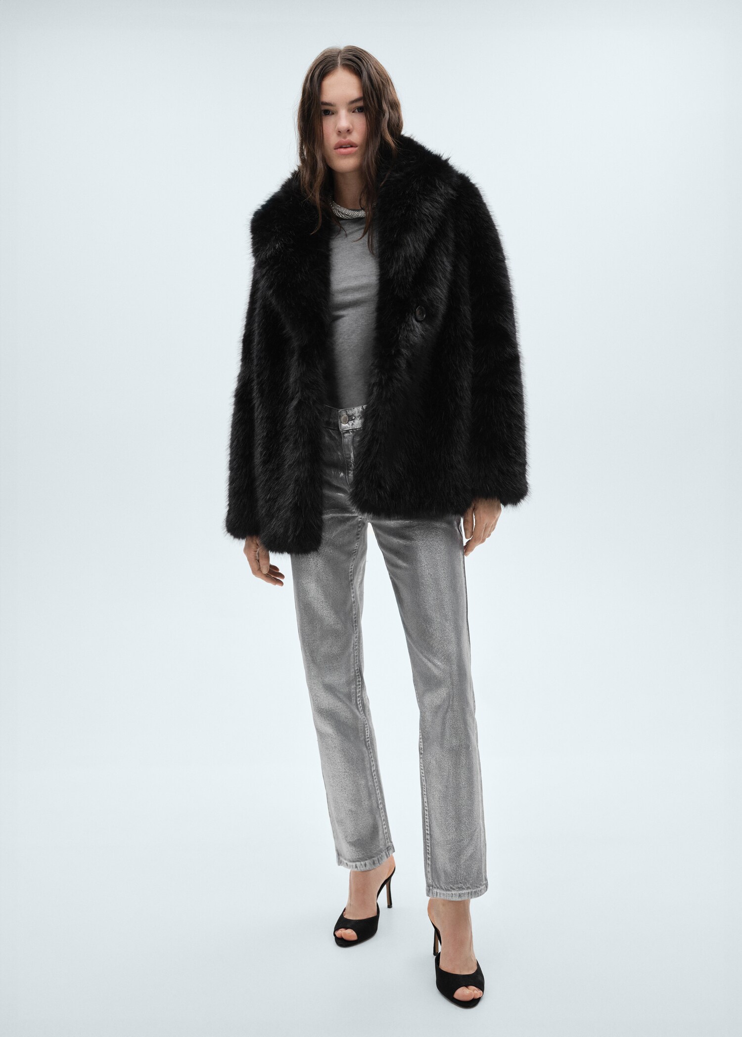 Fur-effect coat with lapels - General plane