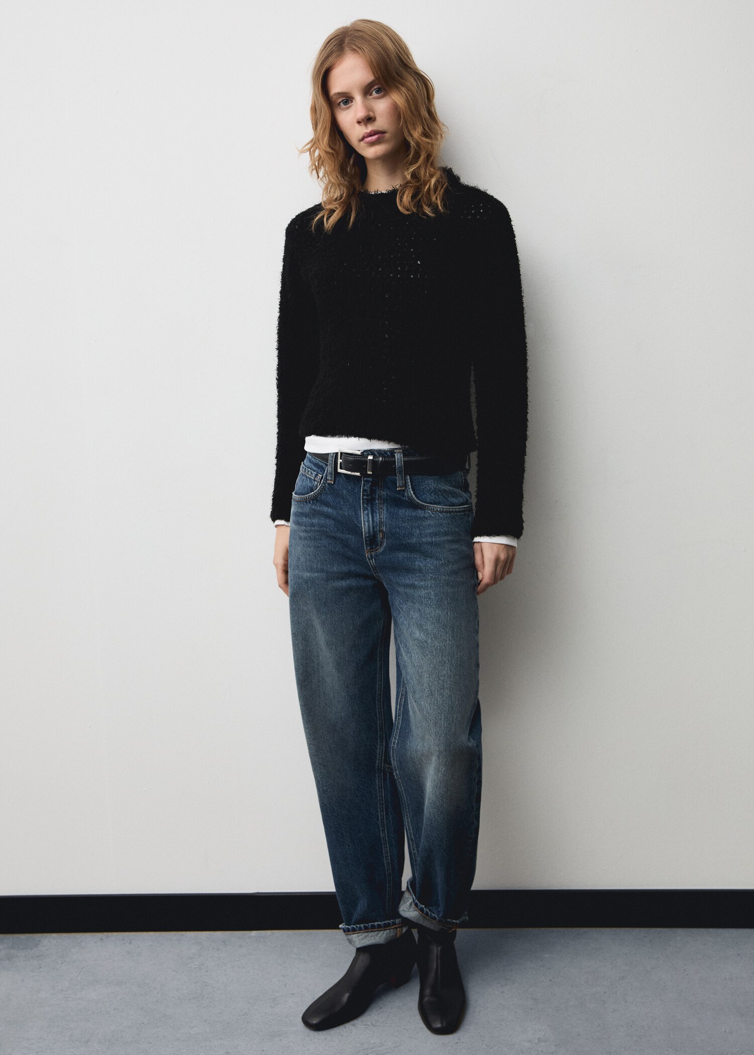 Fur-effect knitted sweater - General plane