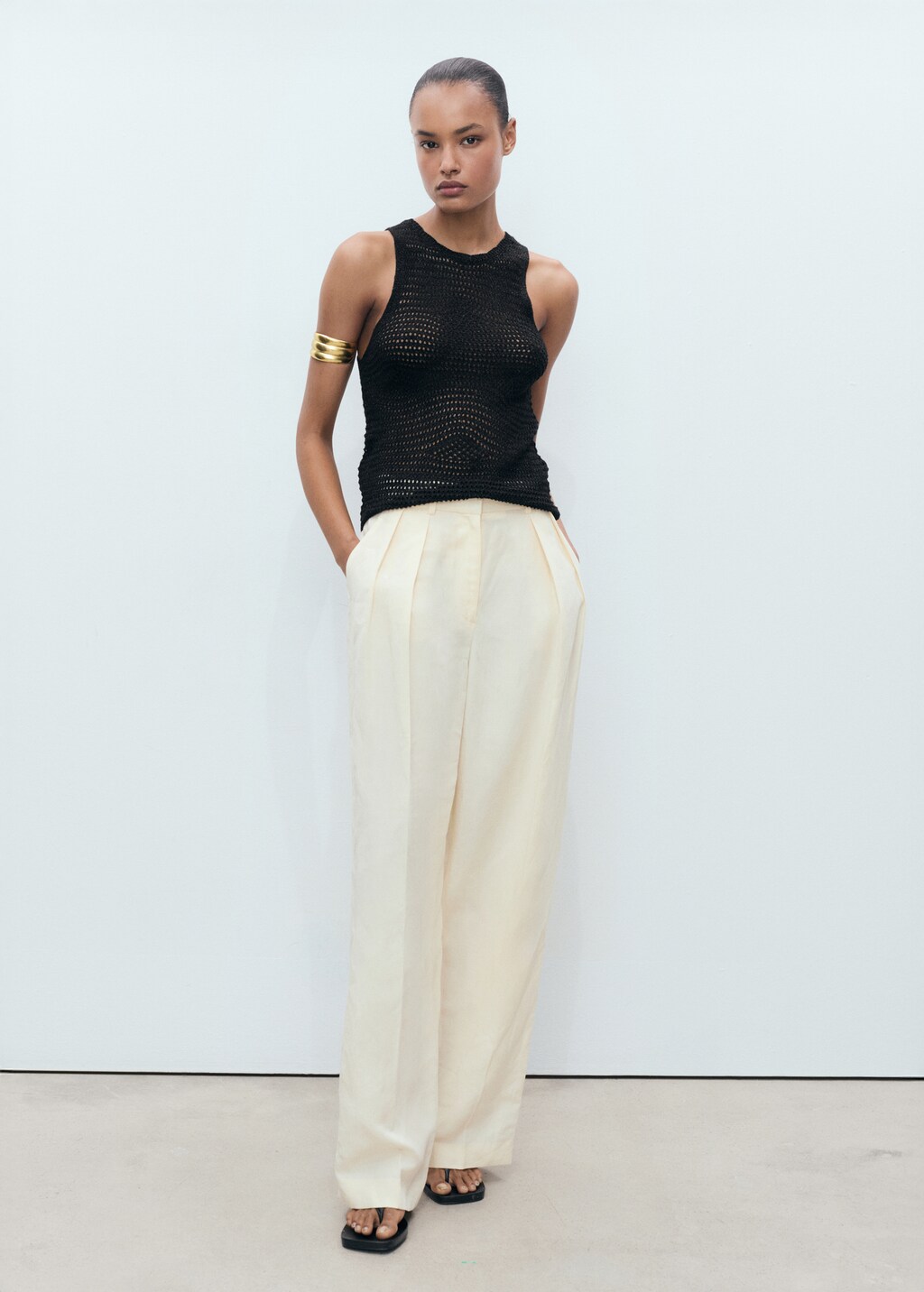 Knitted lurex top with lace design