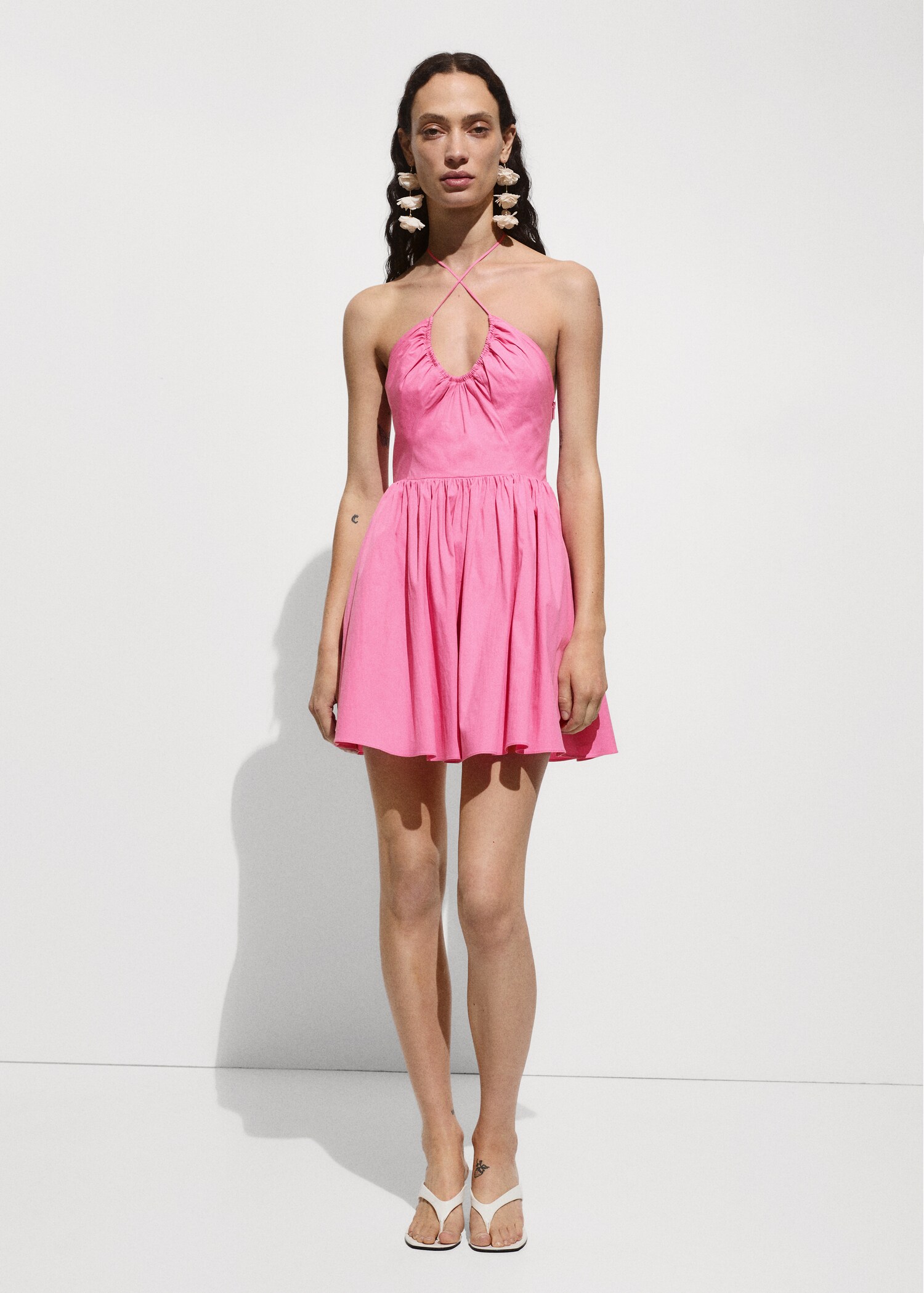 Cotton dress with gathered neckline - General plane
