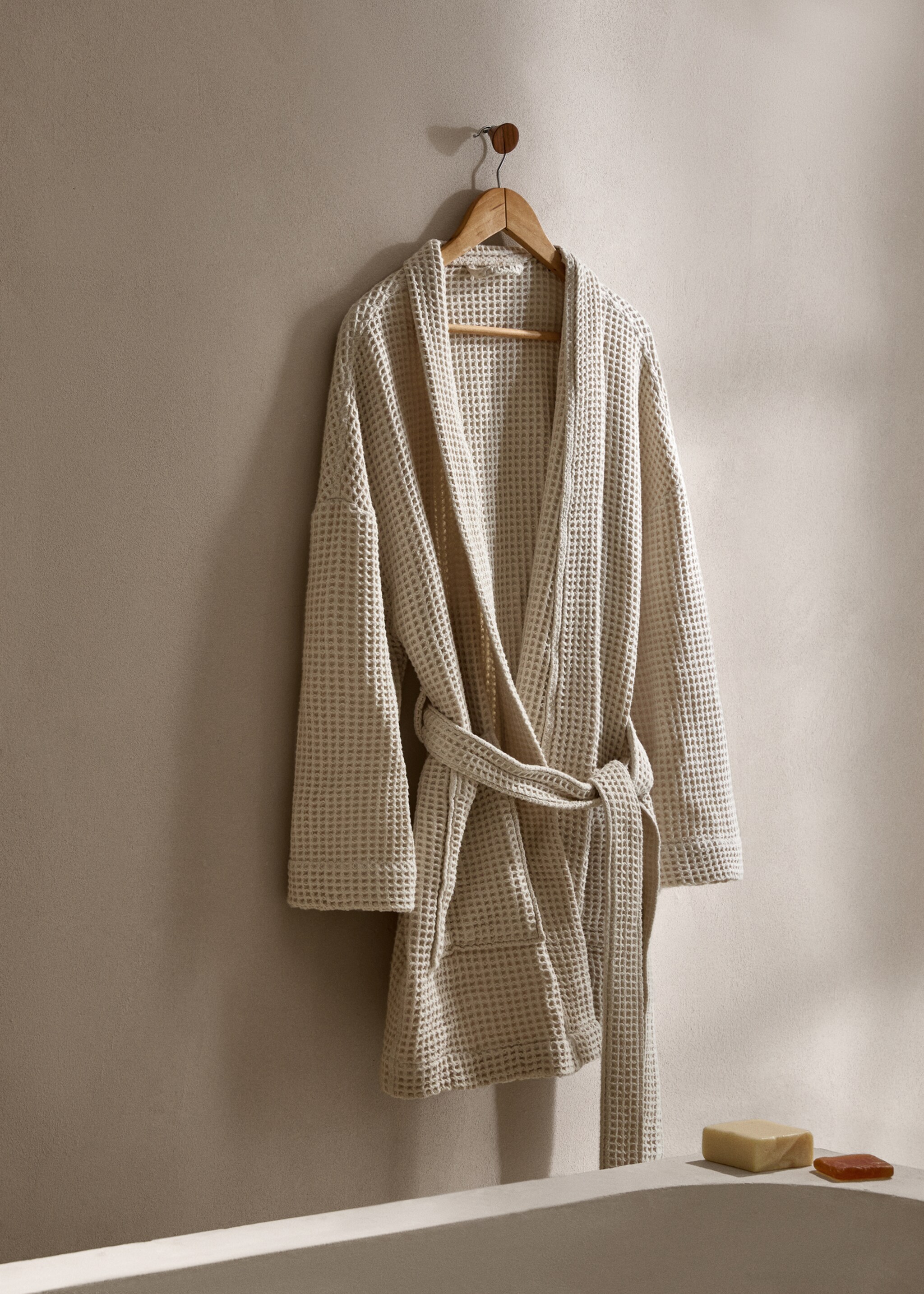 100% cotton waffle bathrobe - General plane