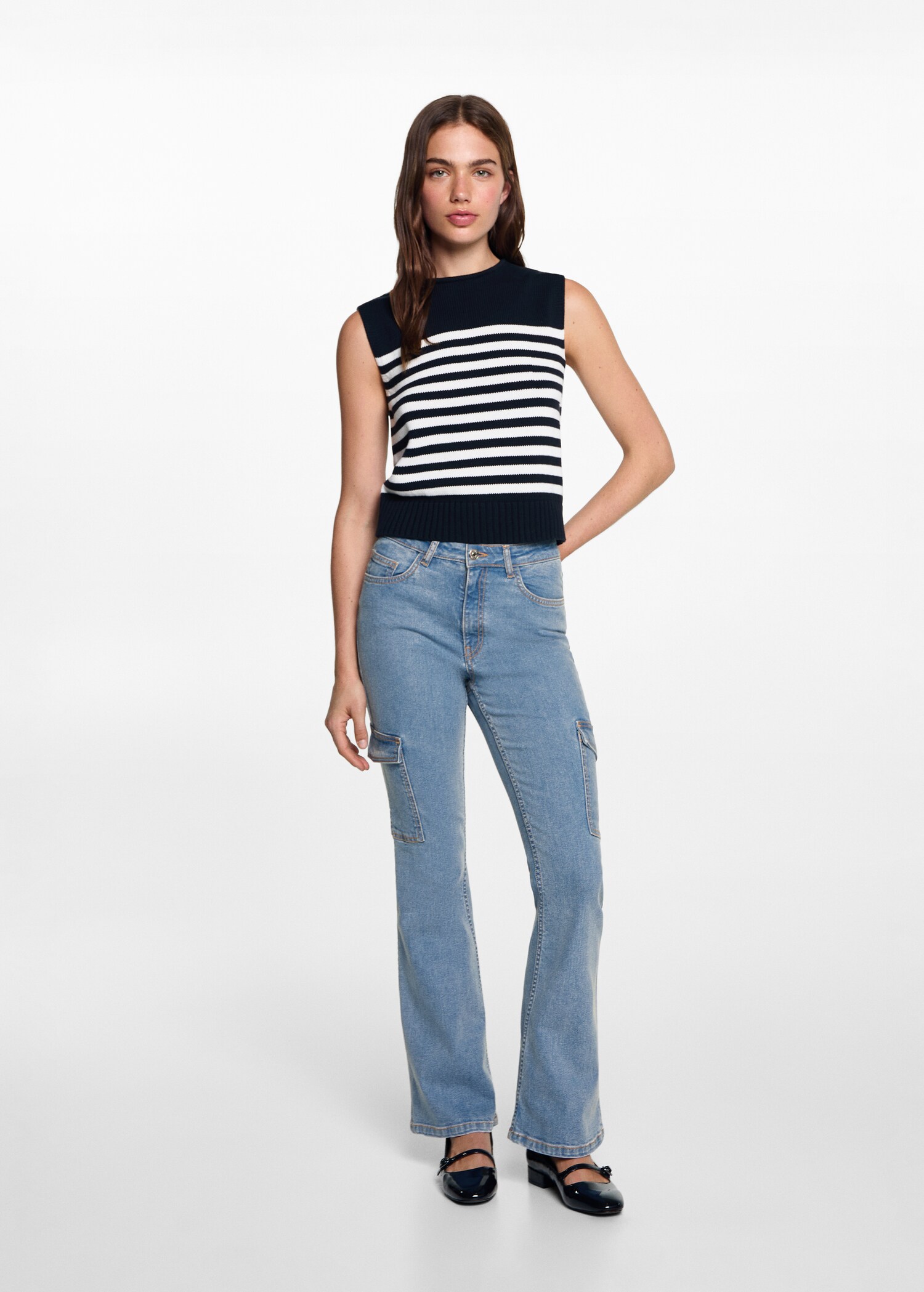 Flared cargo jeans - General plane