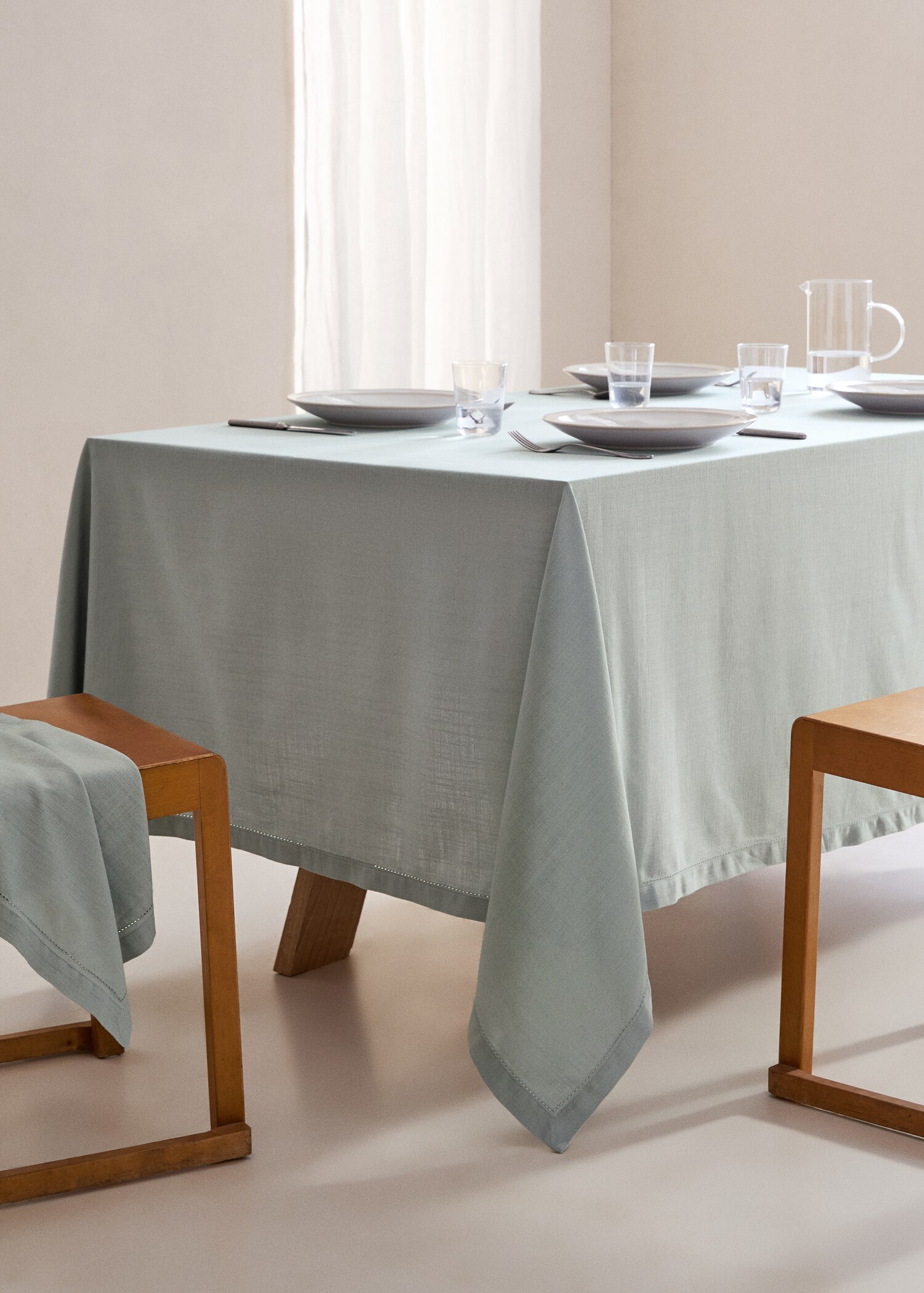 Hemstitch embroidered tablecloth 170x250cm - General plane