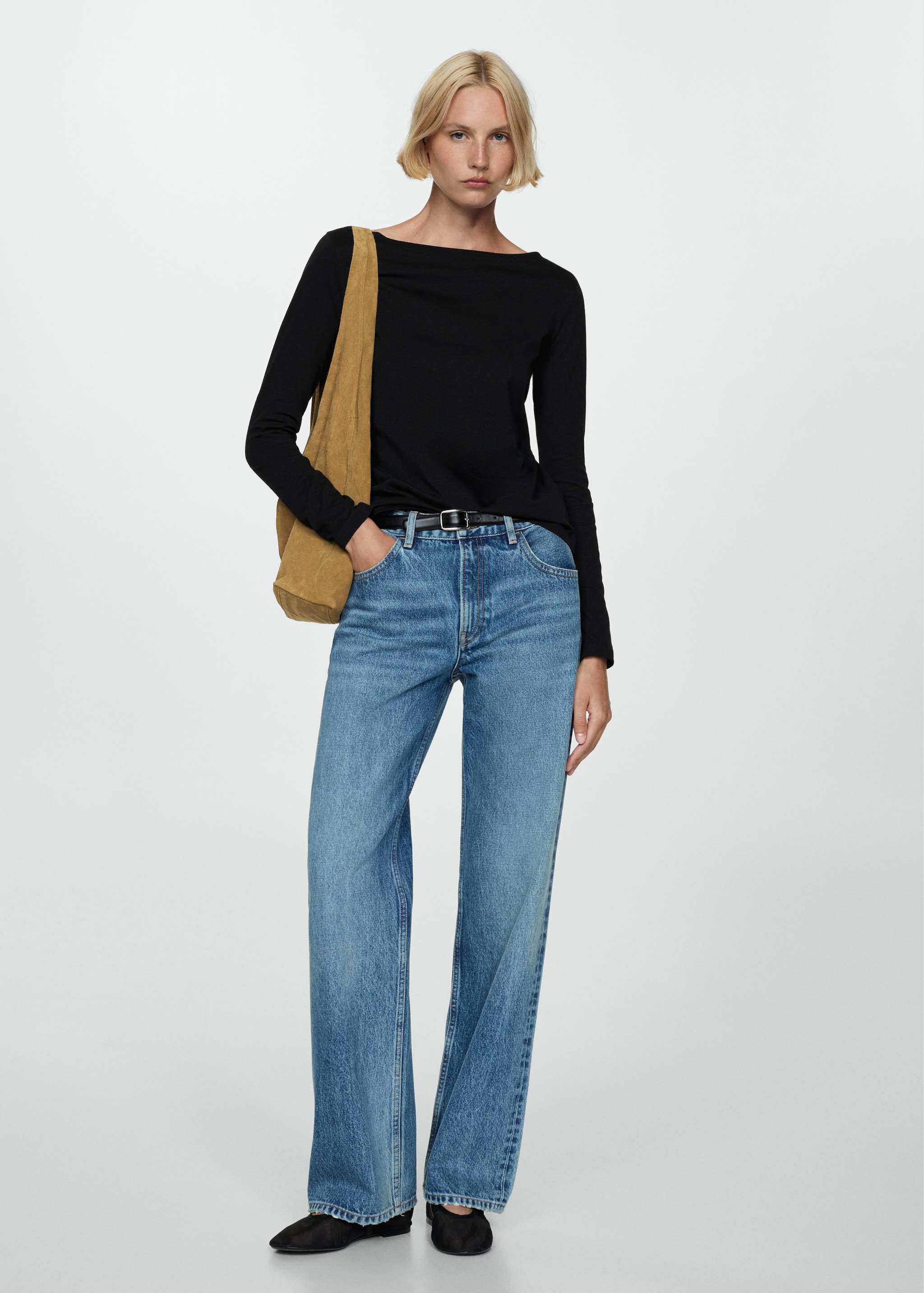 Camiseta cuello barco manga larga Mujer MANGO Perú