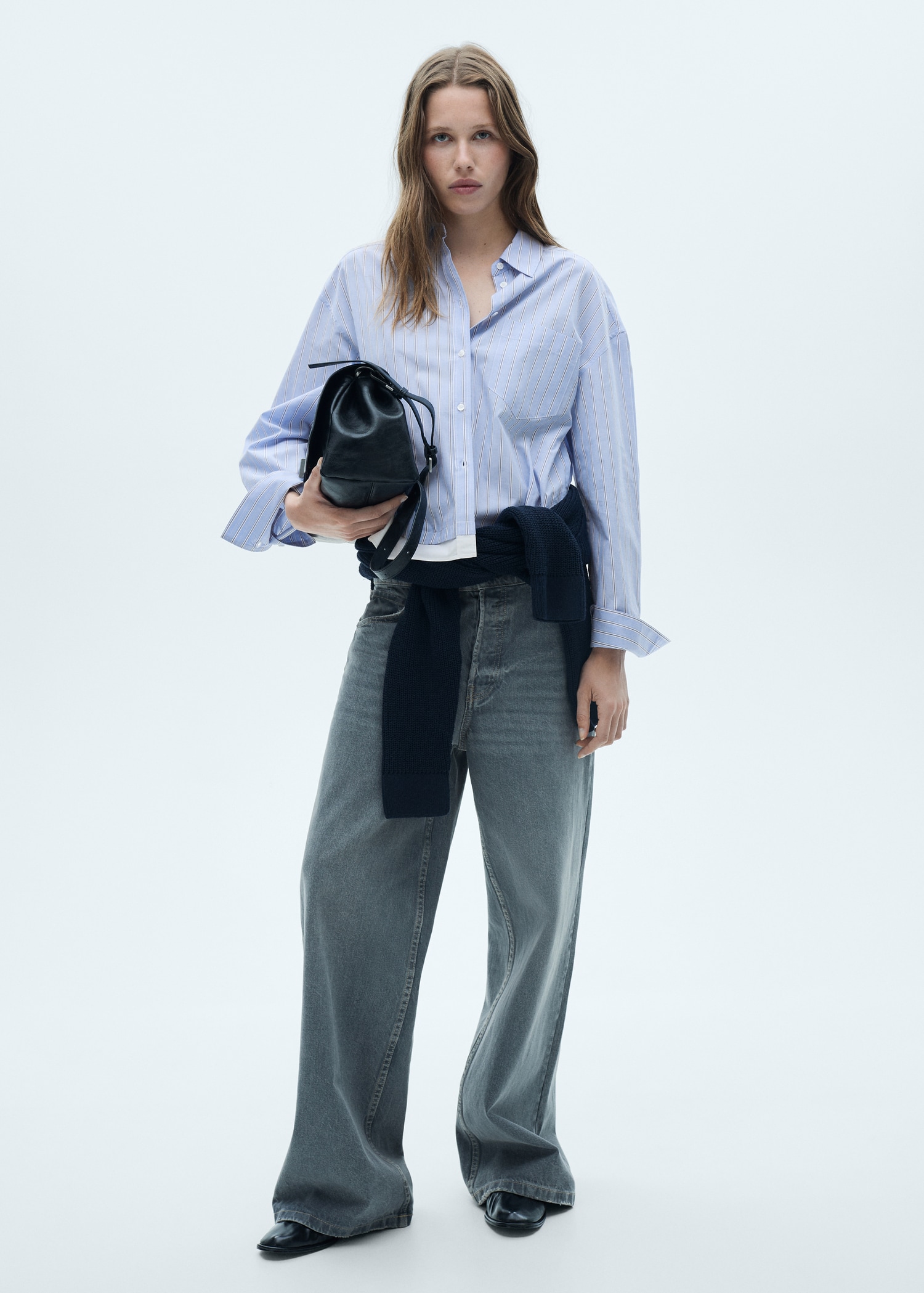 Shirt with contrasting stripes - General plane