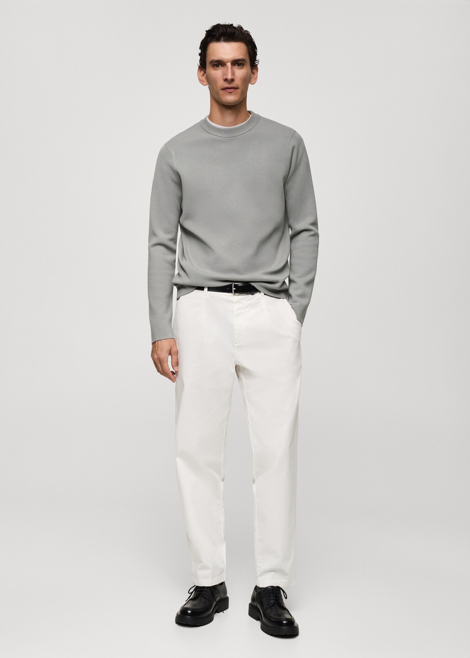 Medium-knit regular-fit sweater - General plane