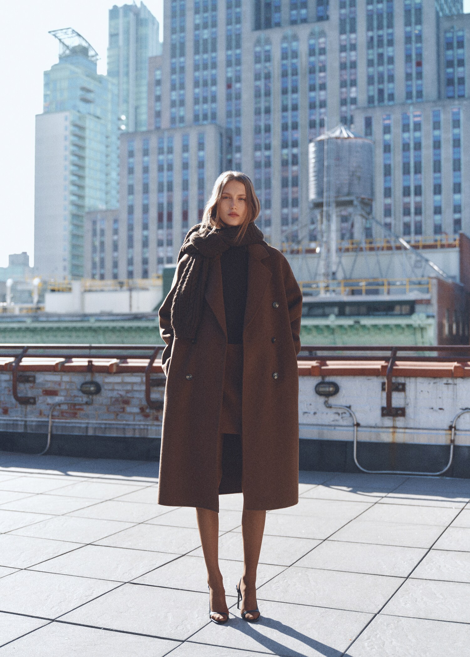 Manteau laine fait main oversize - Plan général