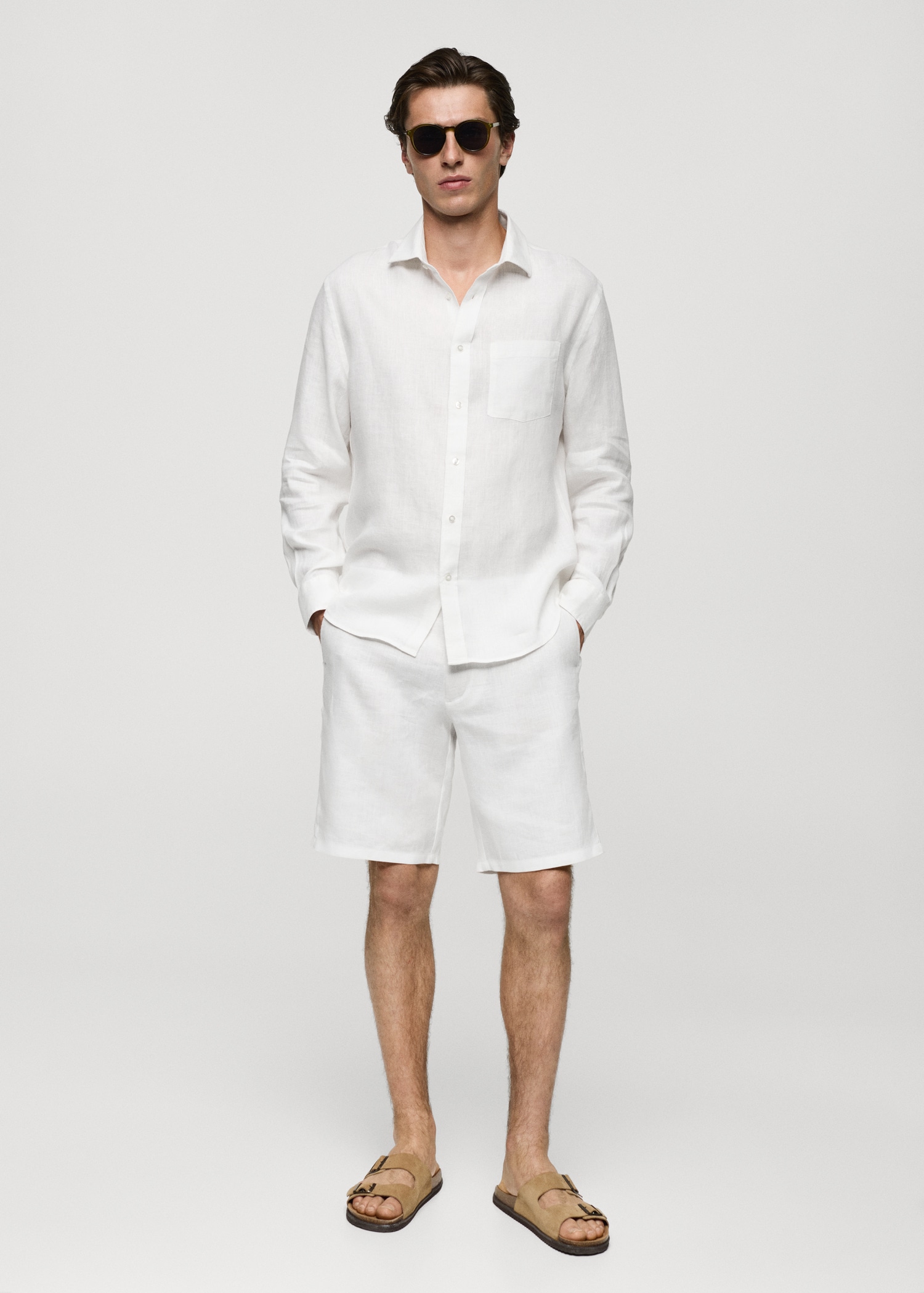 Camisa classic fit 100% lino - Plano general