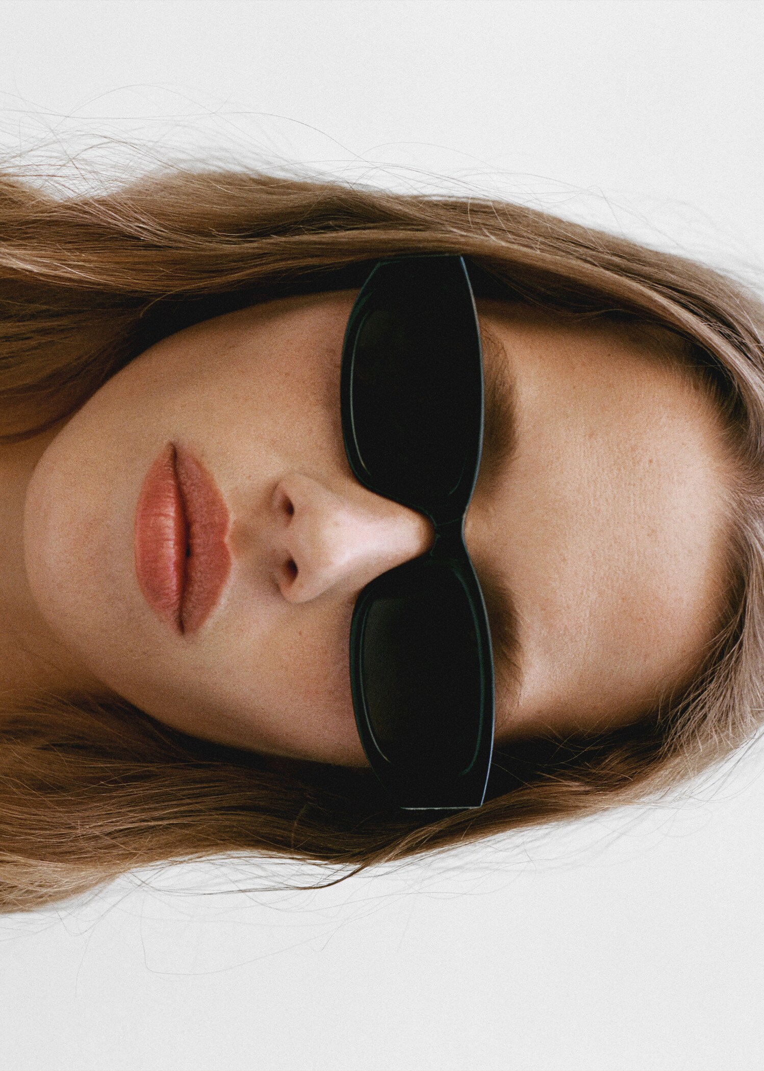Lunettes de soleil monture plastique - Plan général