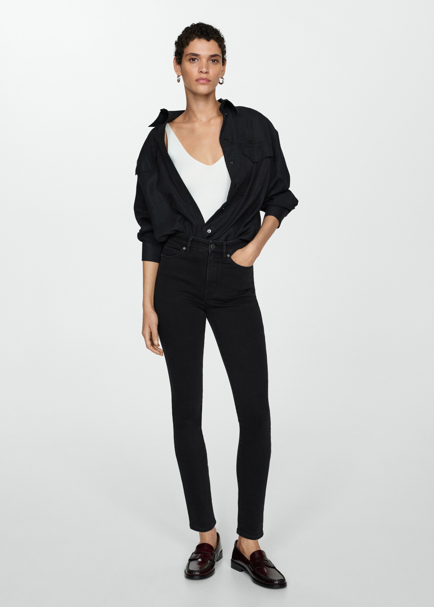 Jeans skinny tiro alto - Plano general
