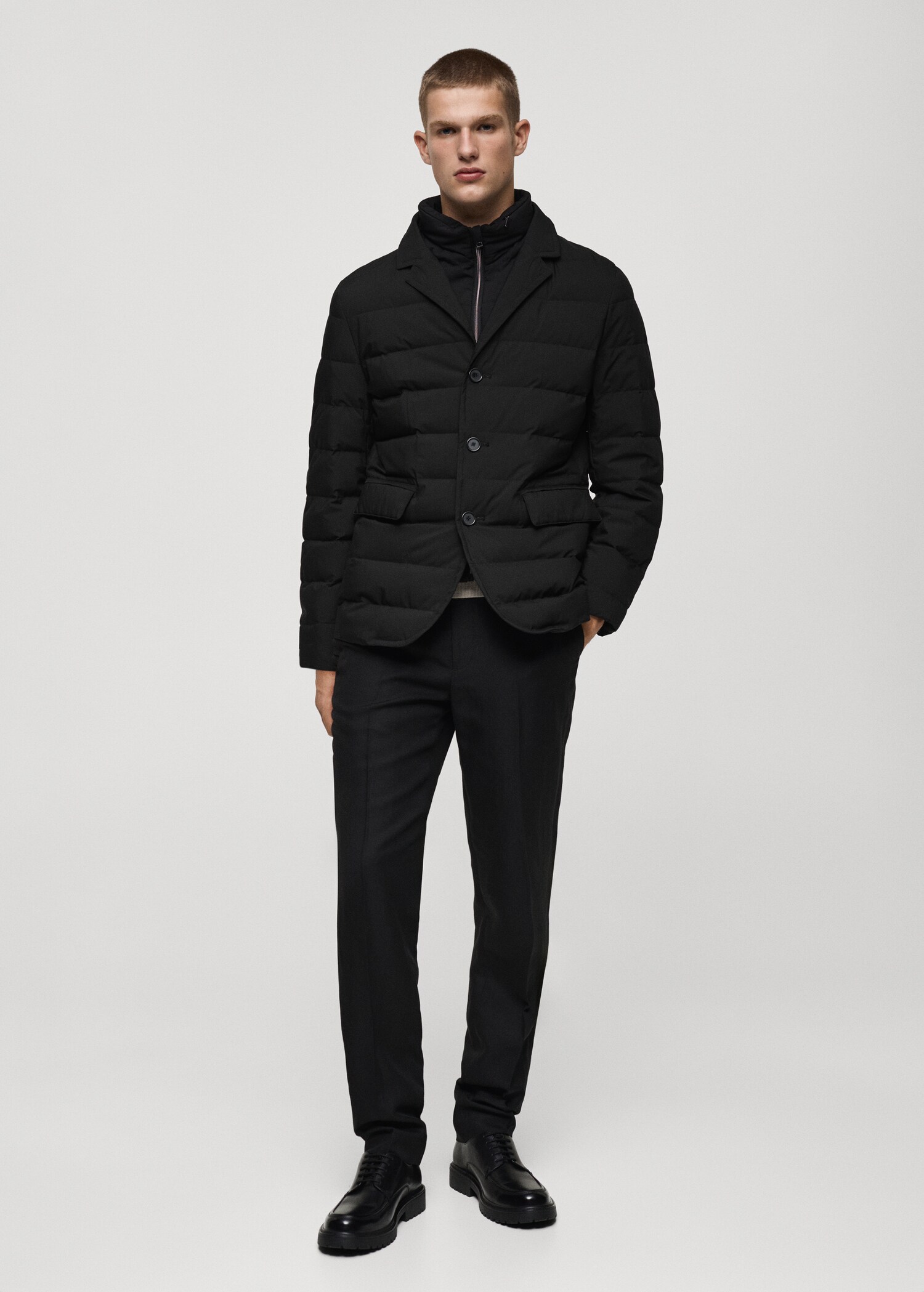 Water-repellent feather-filled jacket - General plane