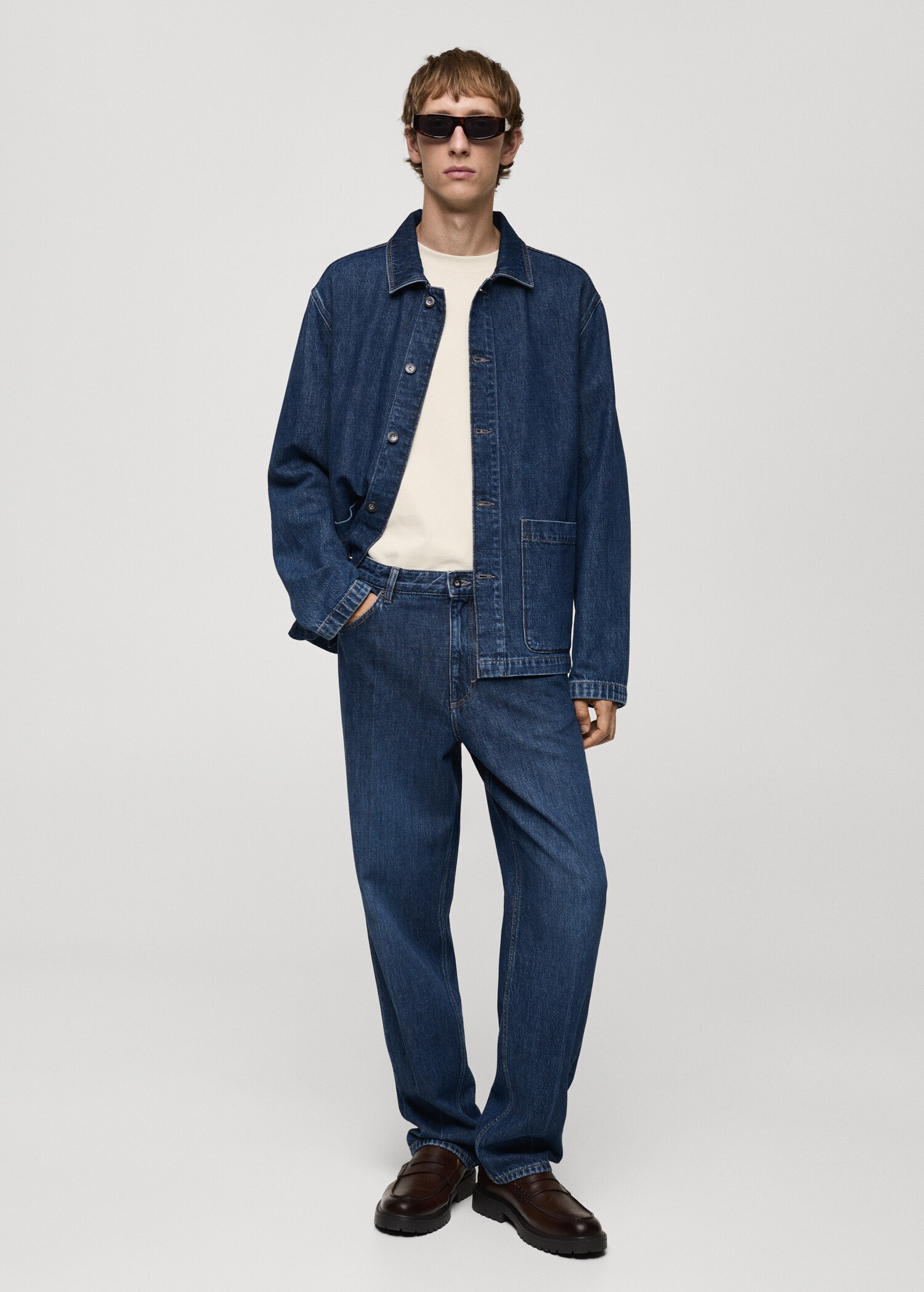 Jeans relaxed-fit med strøken stripe - Total bildeutsnitt