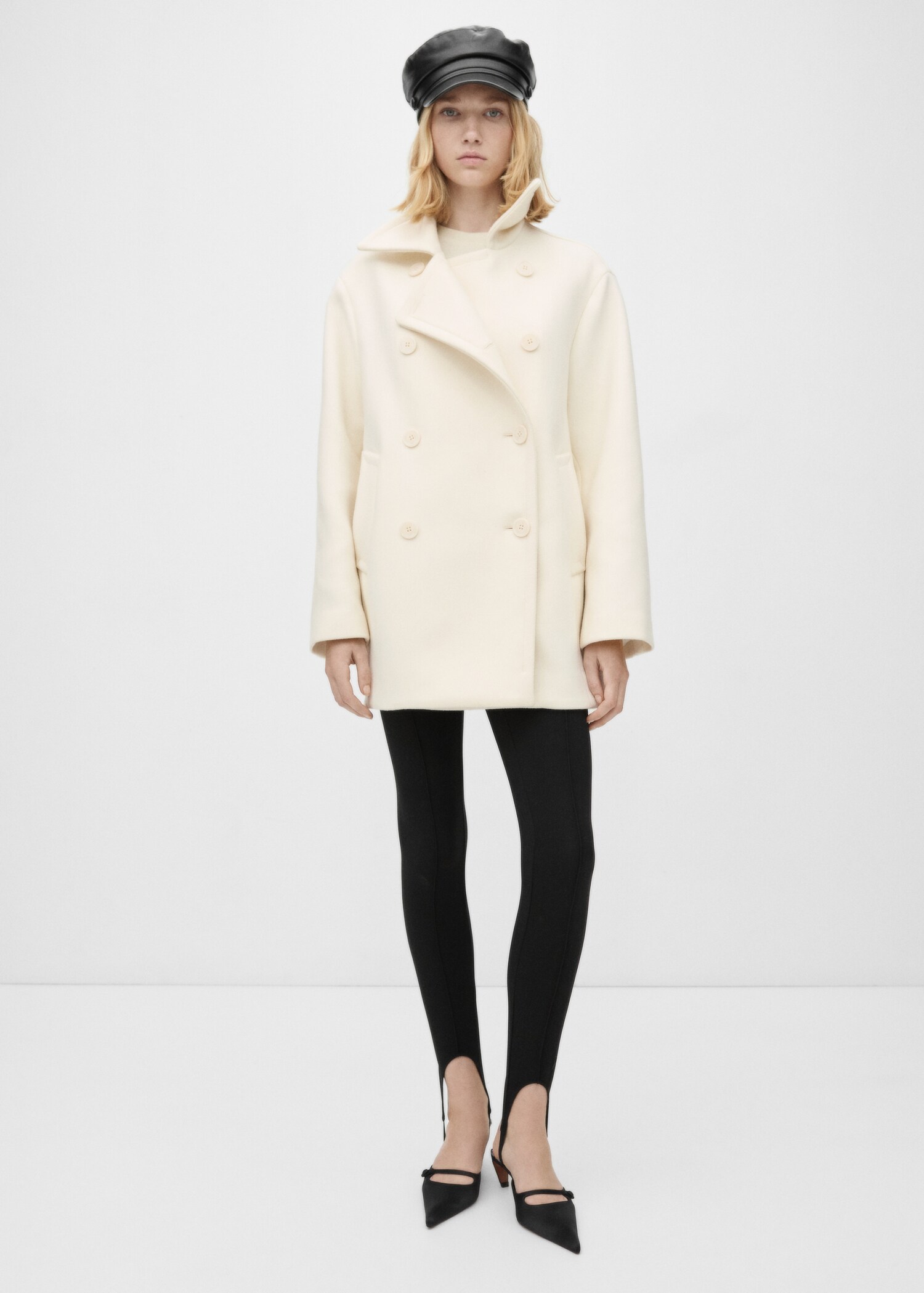 Double-breasted virgin wool coat - Общий план