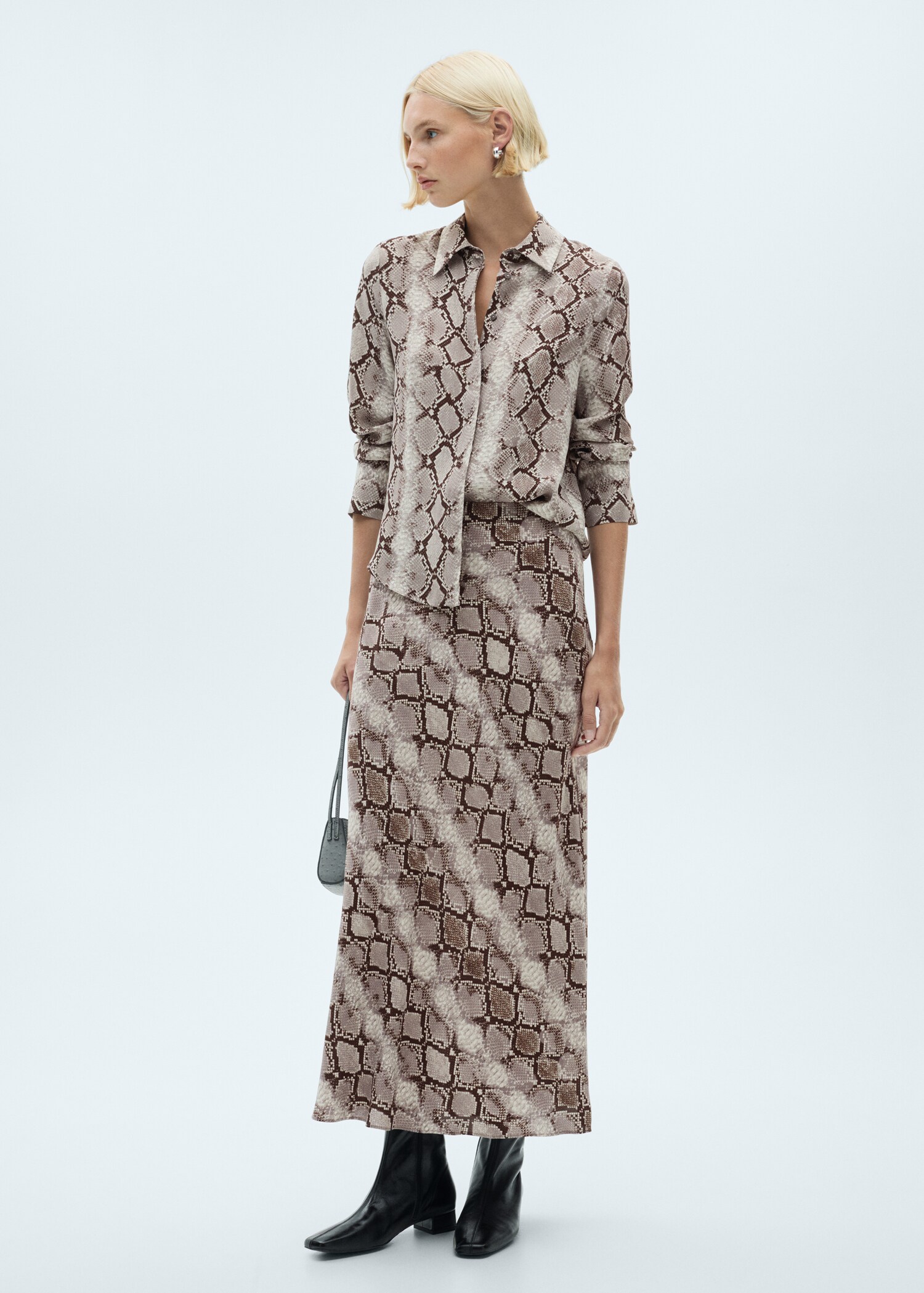 Animal print flowing shirt - General plane