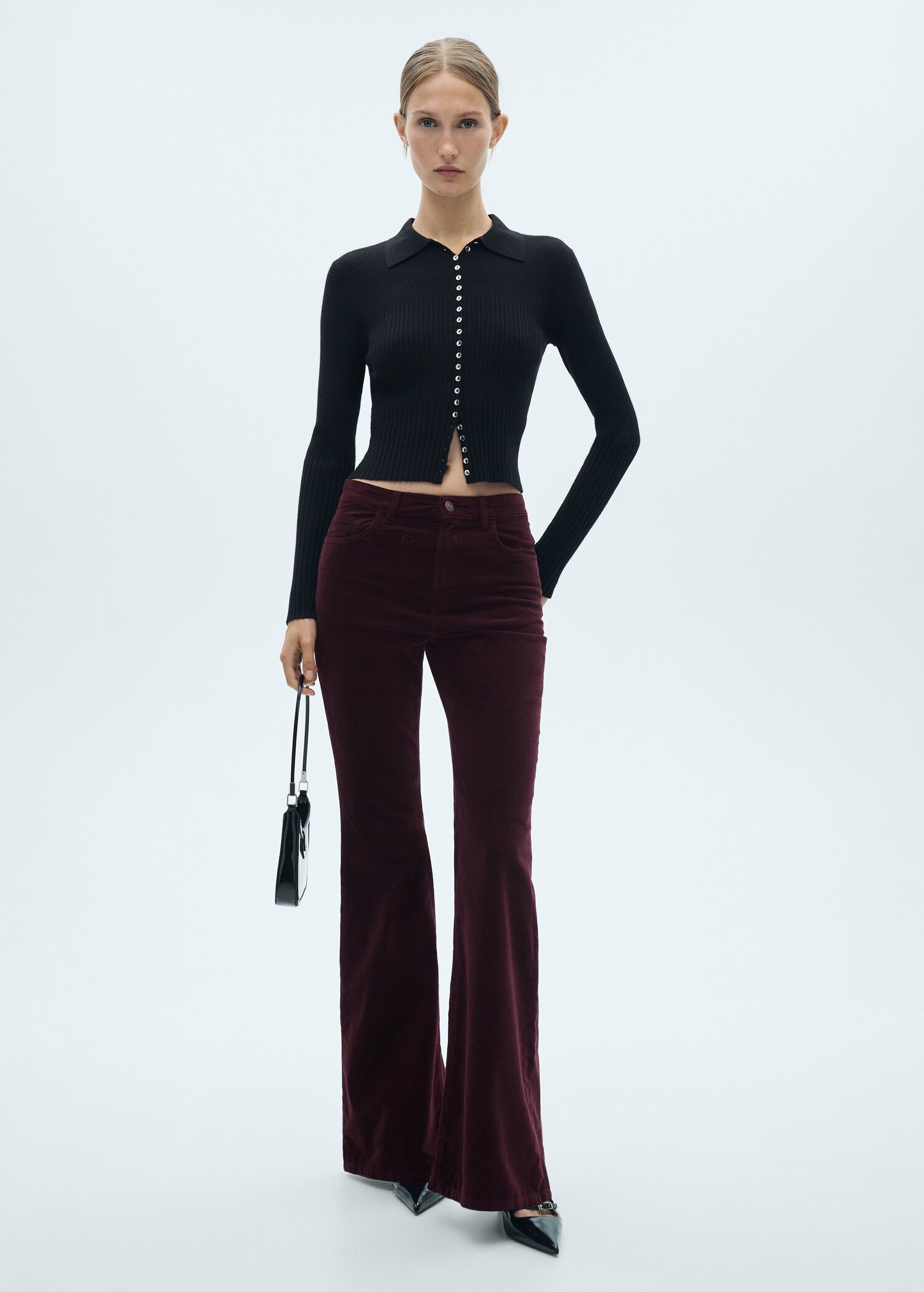 Jeans flare pana - Plano general