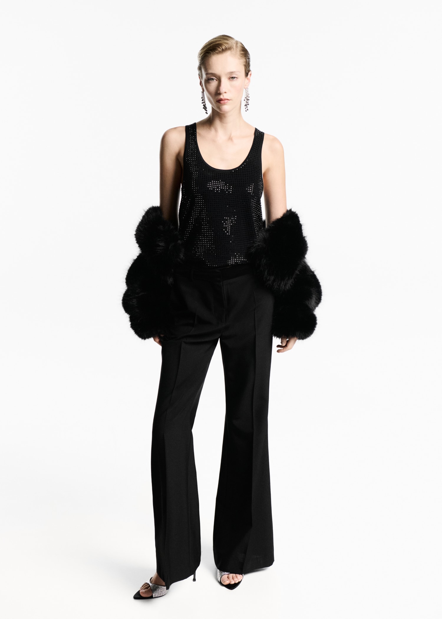 Knitted top with rhinestone detail - General plane