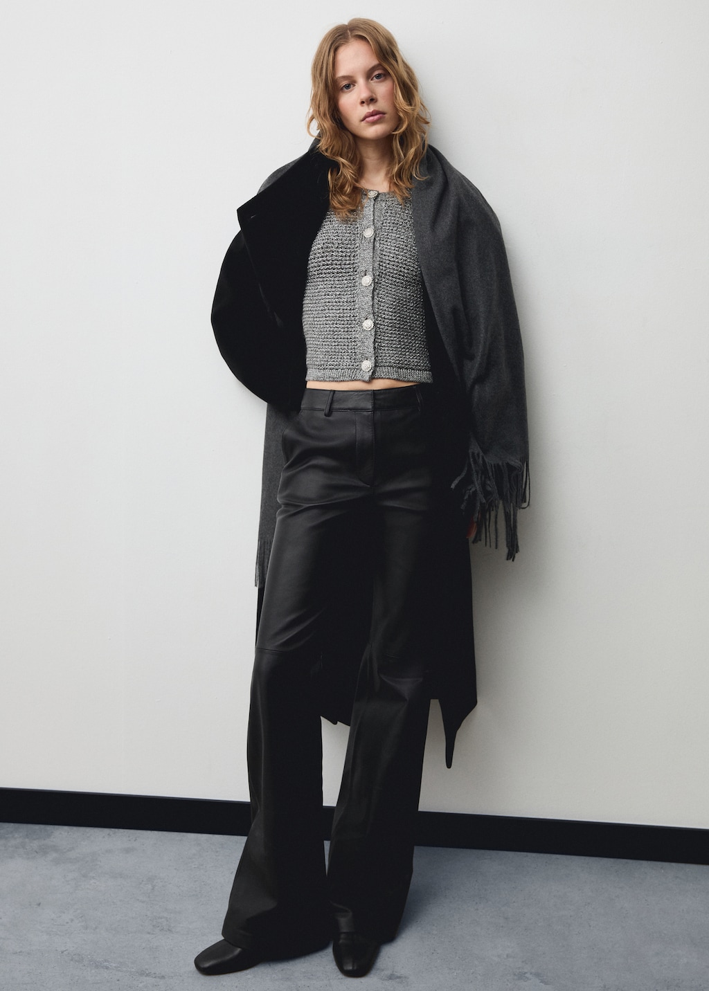 Lurex knitted jacket with buttons - Women | MANGO USA