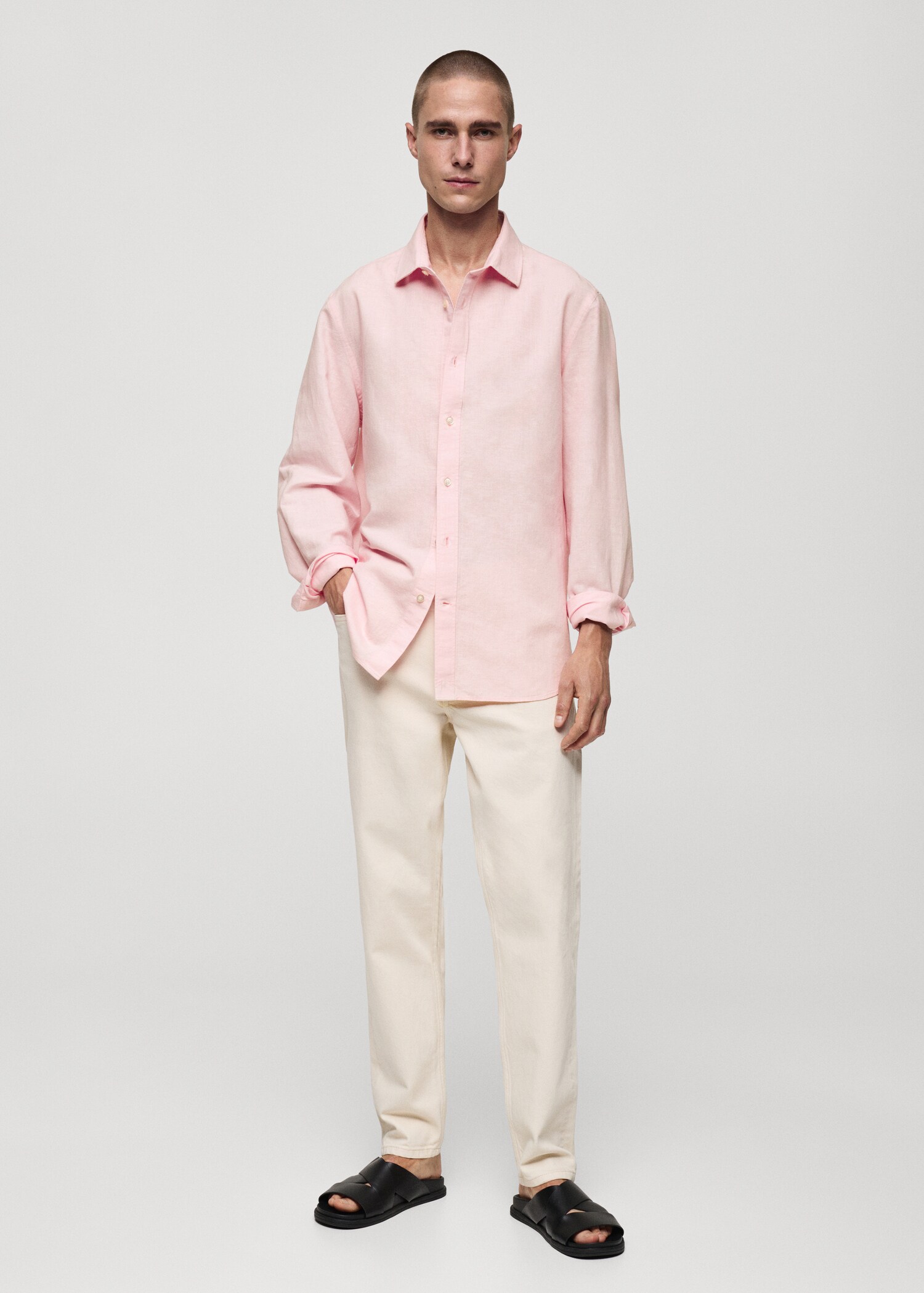 Camisa classic fit lino - Plano general