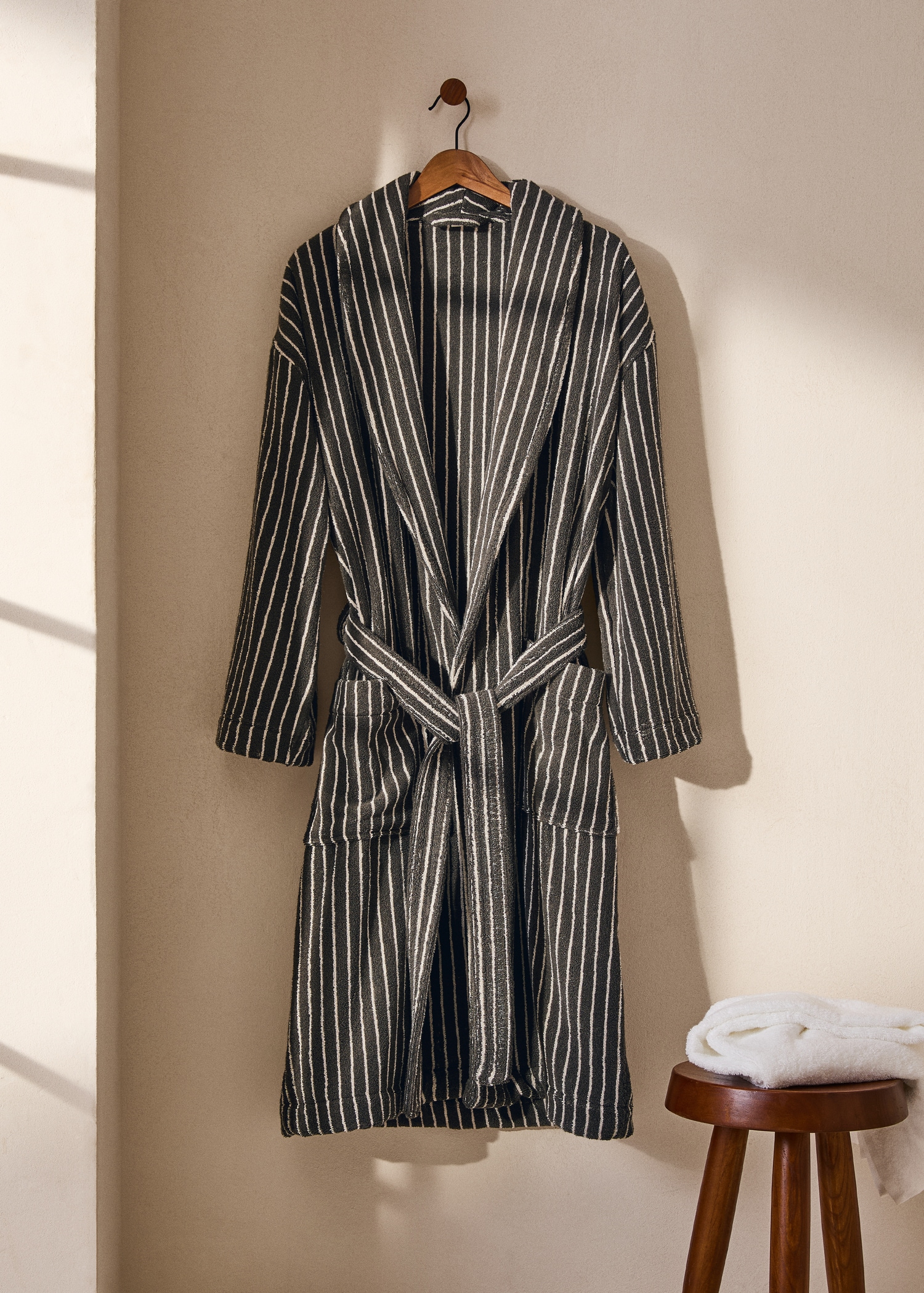 100% cotton striped bathrobe - General plane