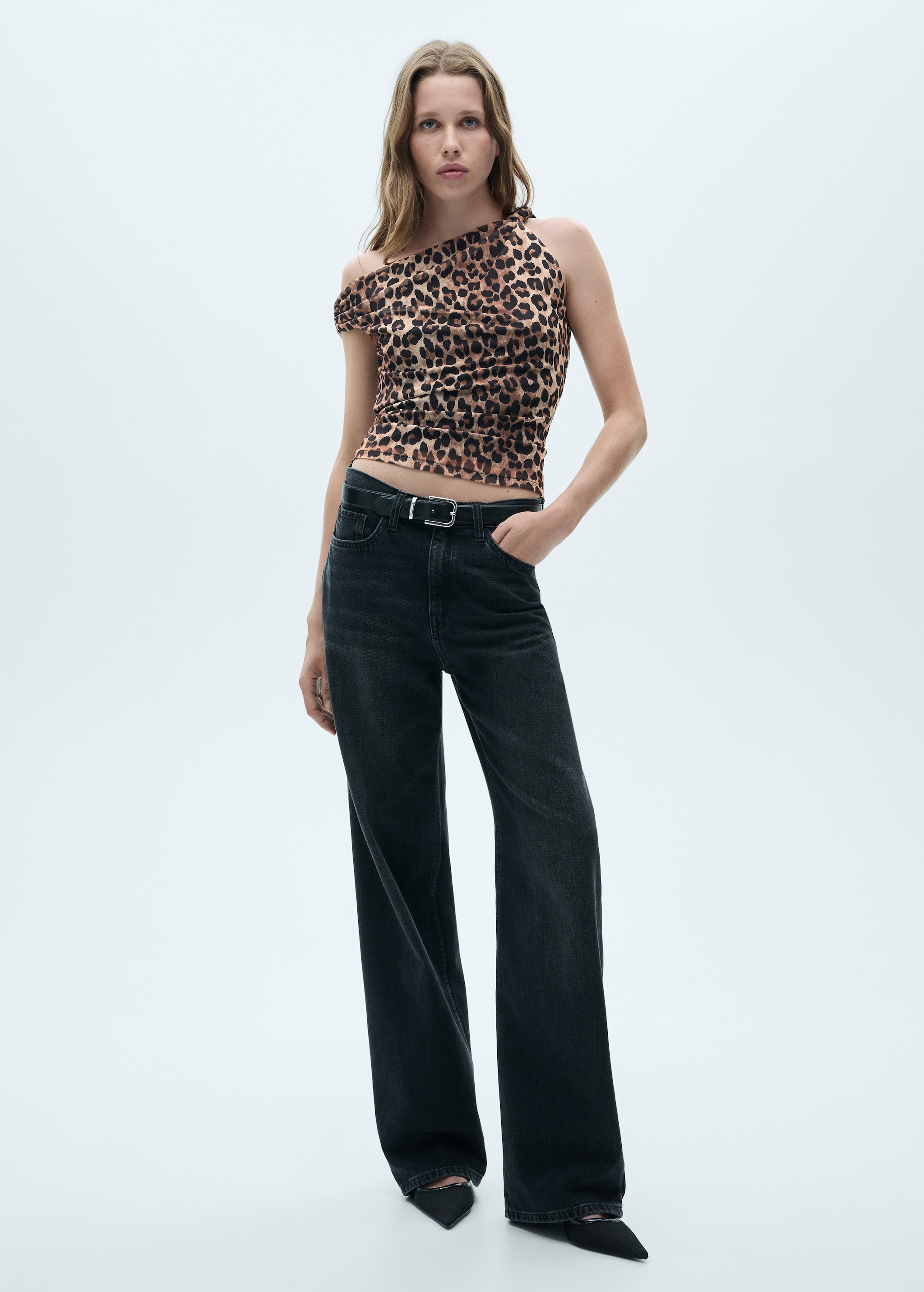 Asymmetrical leopard-print top - Women | MANGO USA