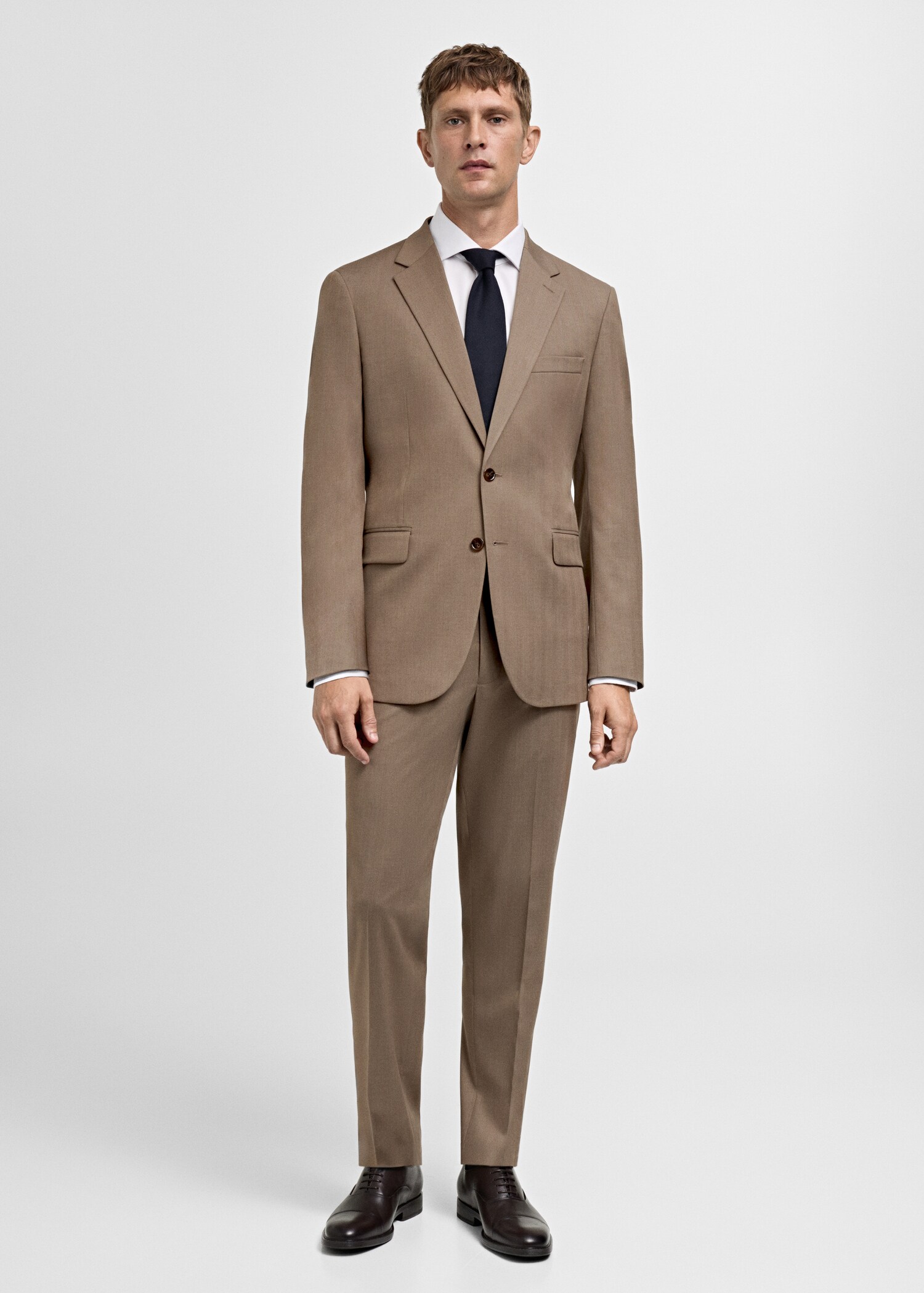 Stretch-fabric slim-fit suit trousers - General plane