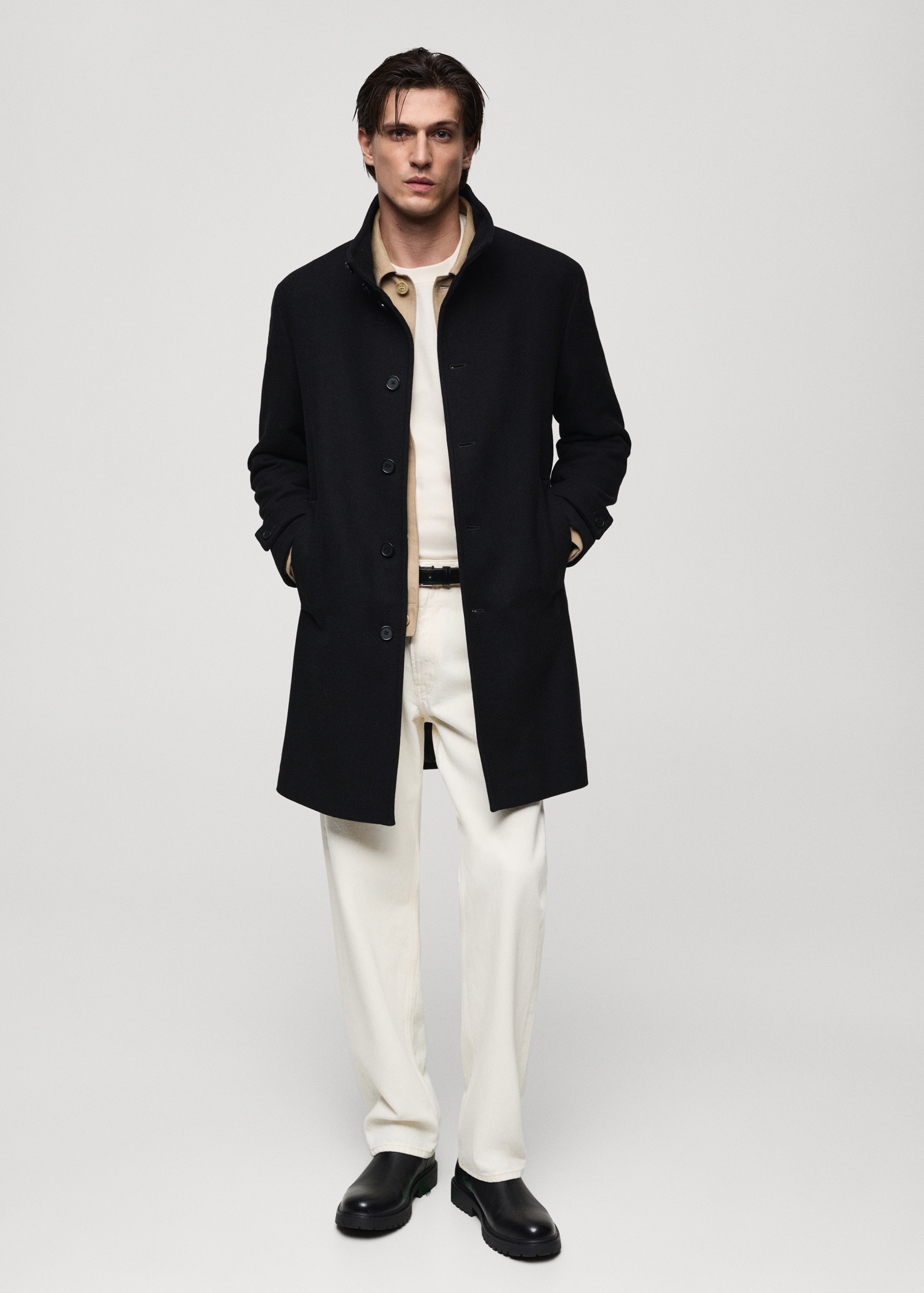 Wool funnel neck coat - General plane