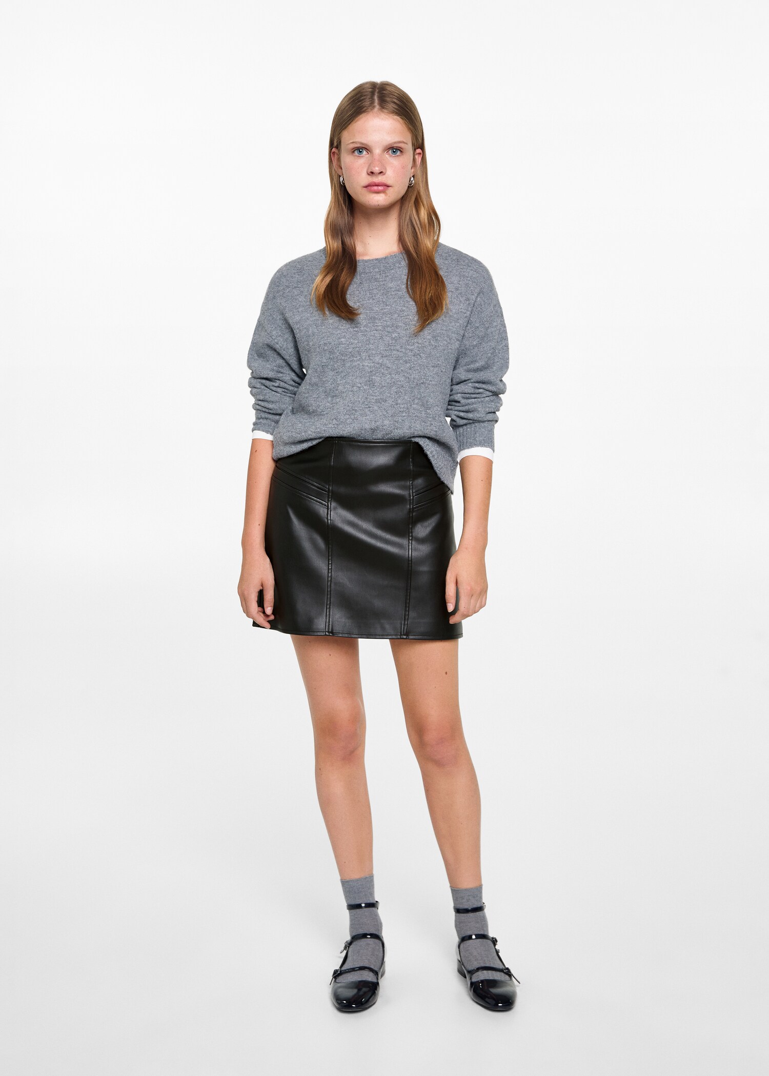 Leather-effect mini-skirt - General plane