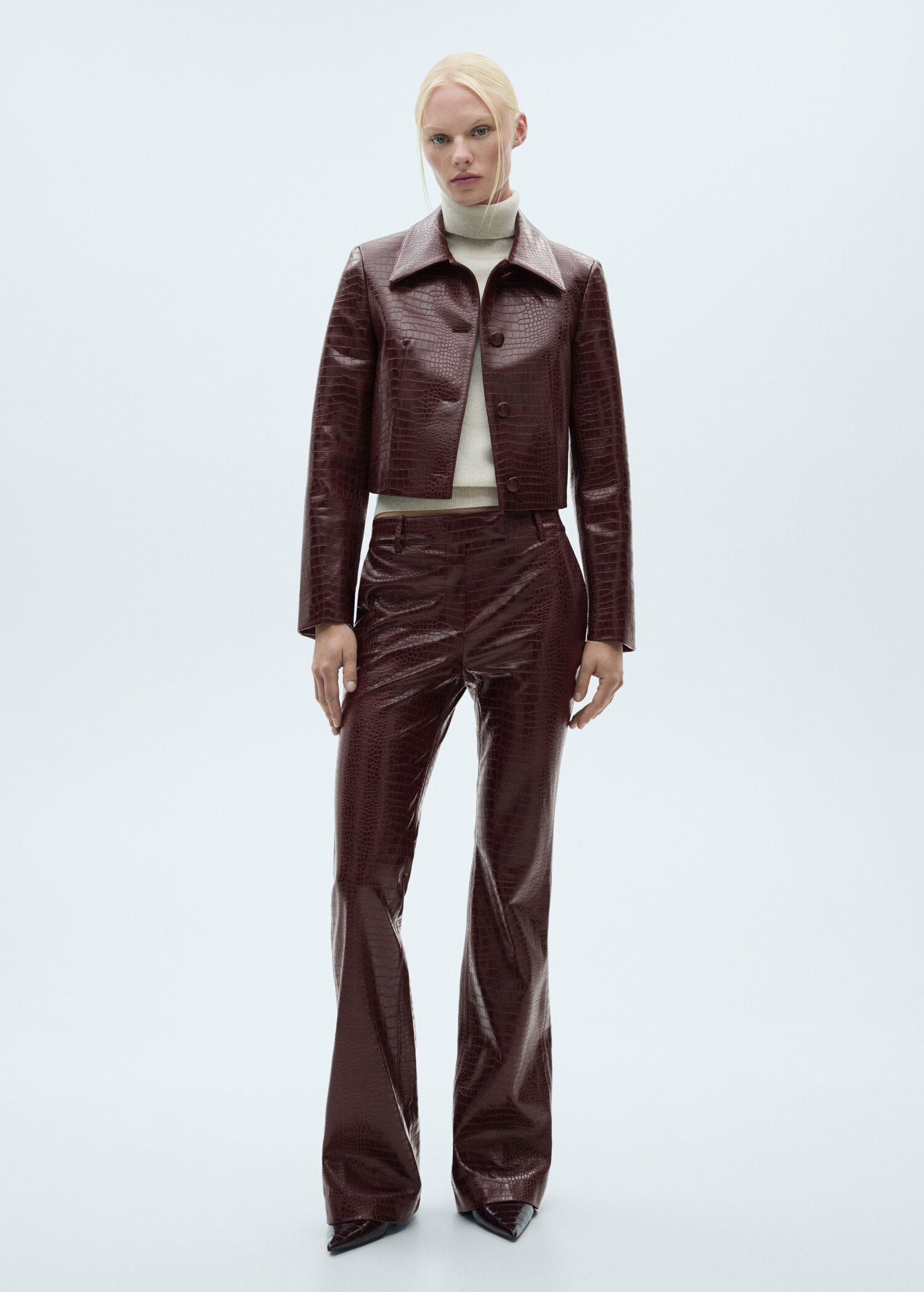 Crocodrile-effect cropped jacket - General plane