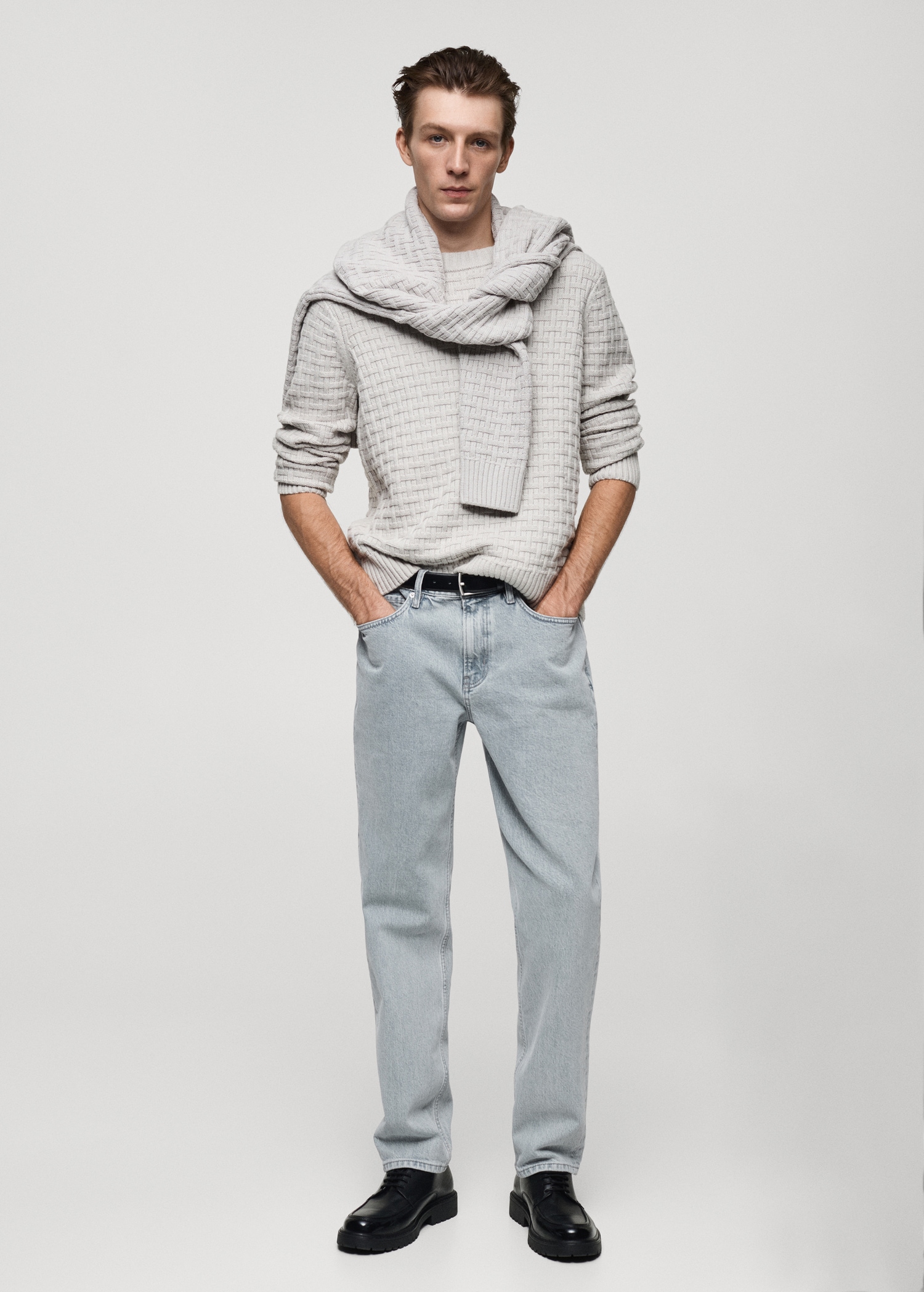 Regular-fit jeans in light wash - General plane