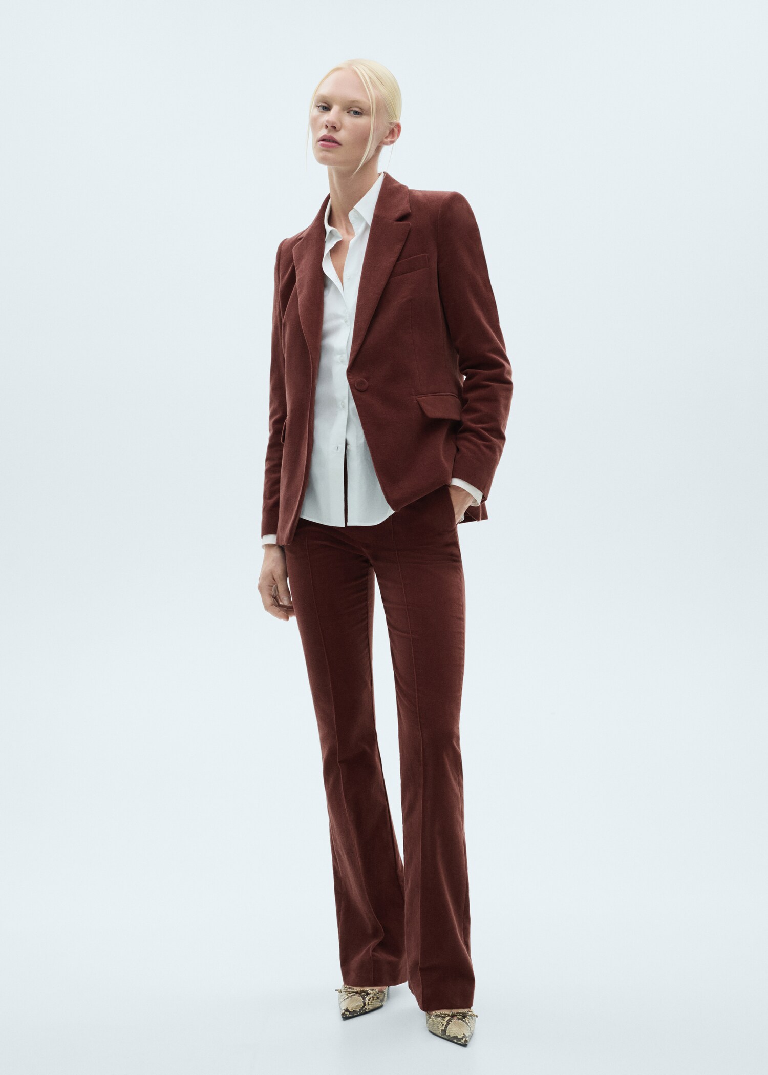 Straight velvet trousers - General plane