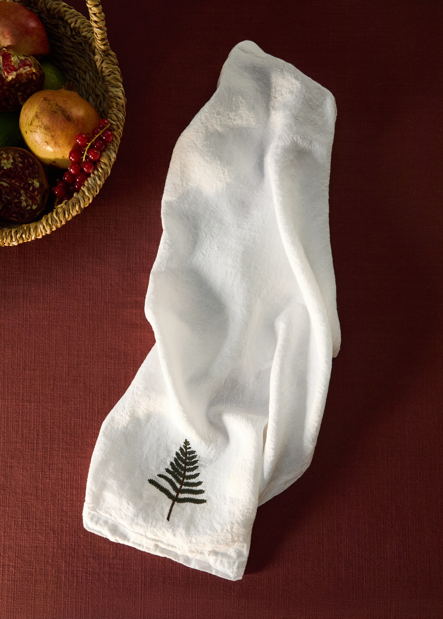 Linen Kitchen Towel with Tree Detail - General plane
