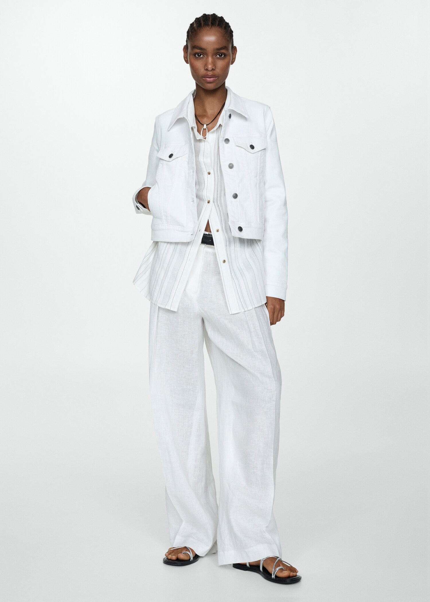 Pocketed denim jacket - General plane