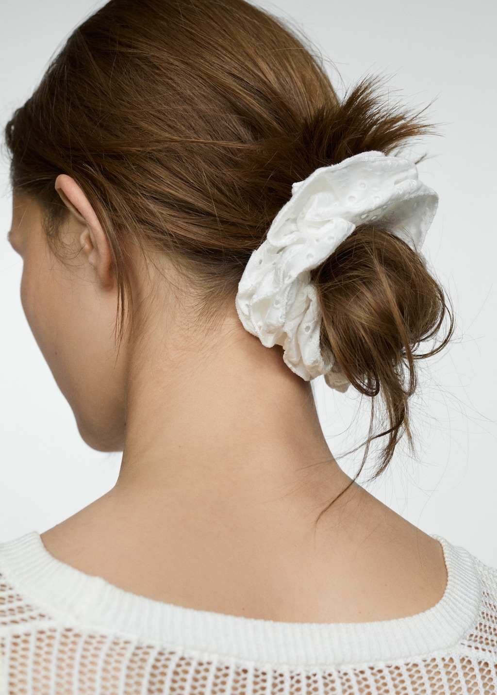 Embroidered maxi-scrunchie